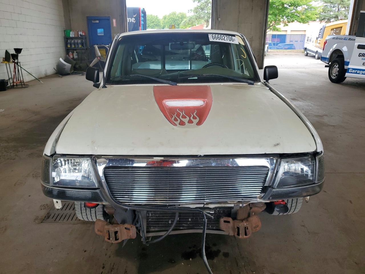 1999 Ford Ranger White vin: 1FTYR10V6XUB51387