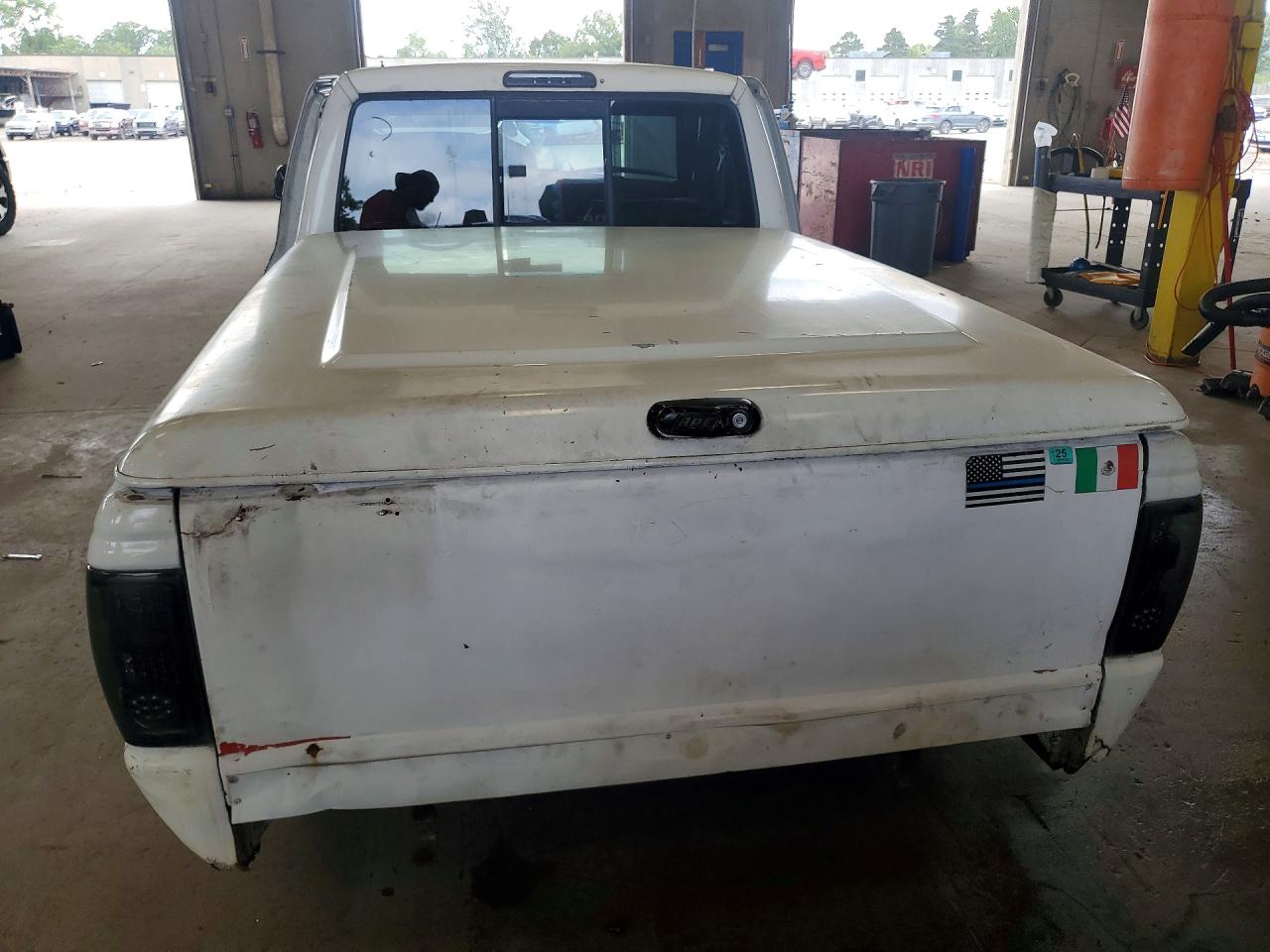 1999 Ford Ranger White vin: 1FTYR10V6XUB51387