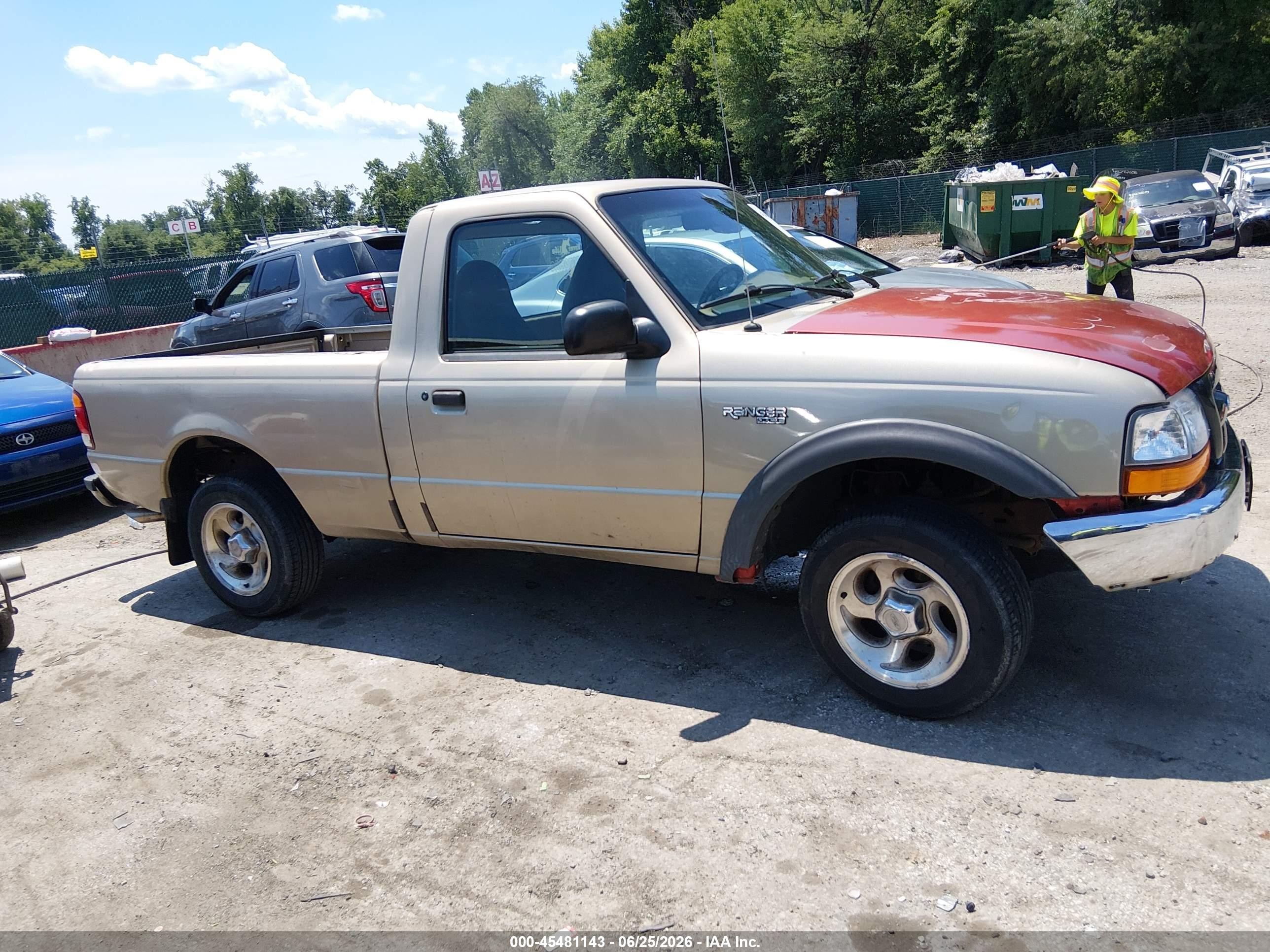1999 Ford Ranger Xl/xlt Gold vin: 1FTYR10V7XUB89078