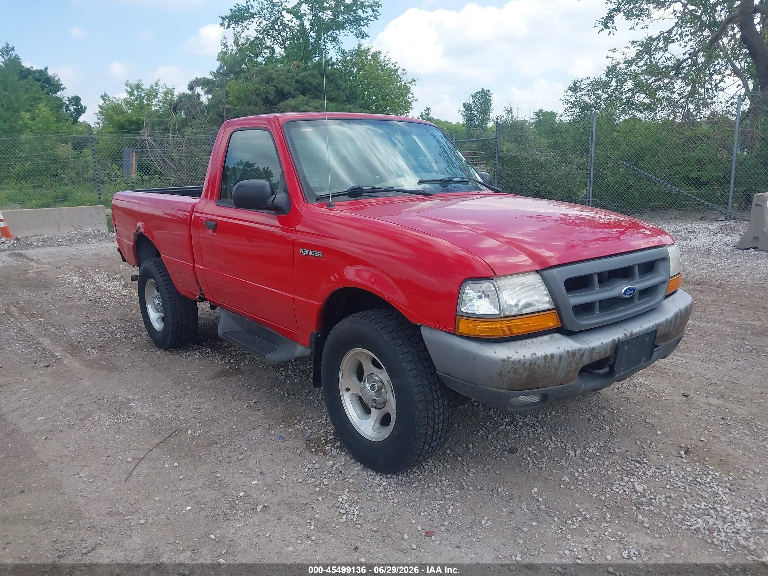 2000 Ford Ranger Xl/xlt Red vin: 1FTYR10V7YPA96903