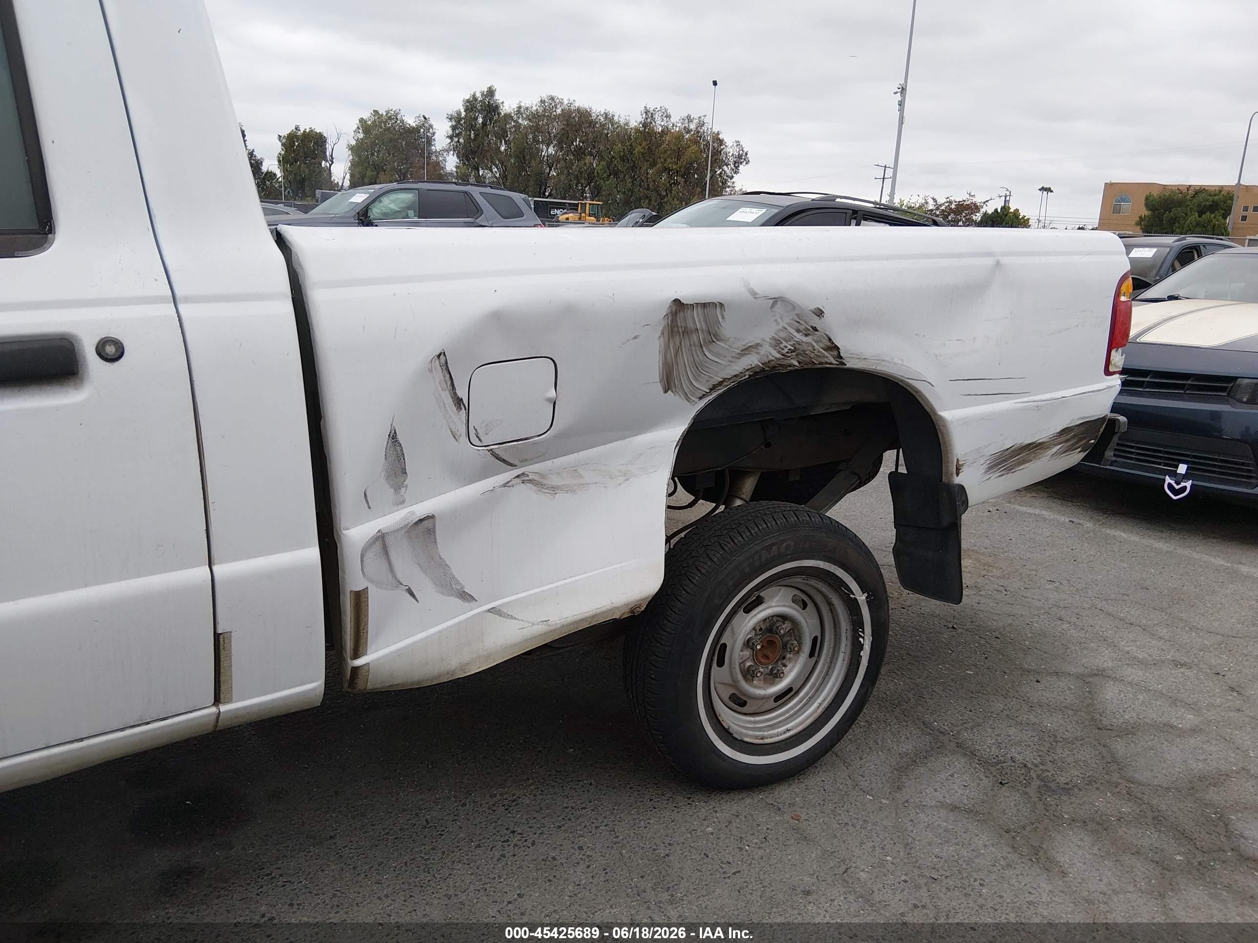 1999 Ford Ranger Xl/xlt White vin: 1FTYR10V8XUB85914