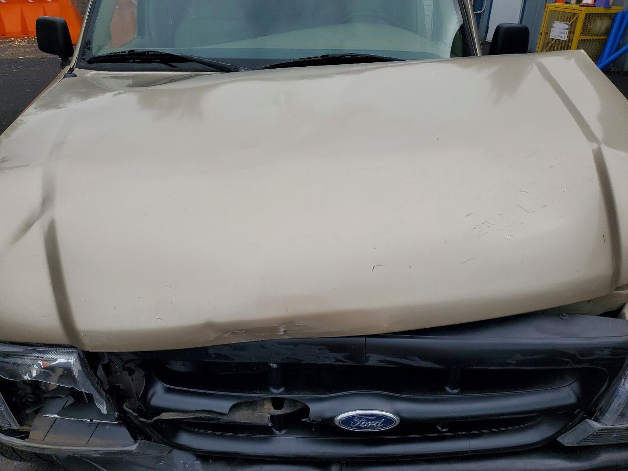 1999 Ford Ranger Beige vin: 1FTYR10VXXPB89266