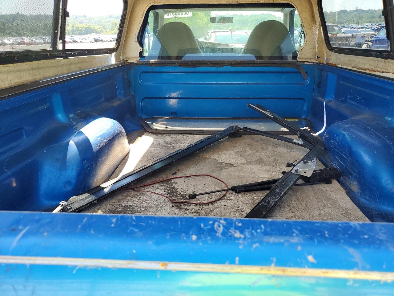 1999 Ford Ranger Blue vin: 1FTYR10X5XPB55916