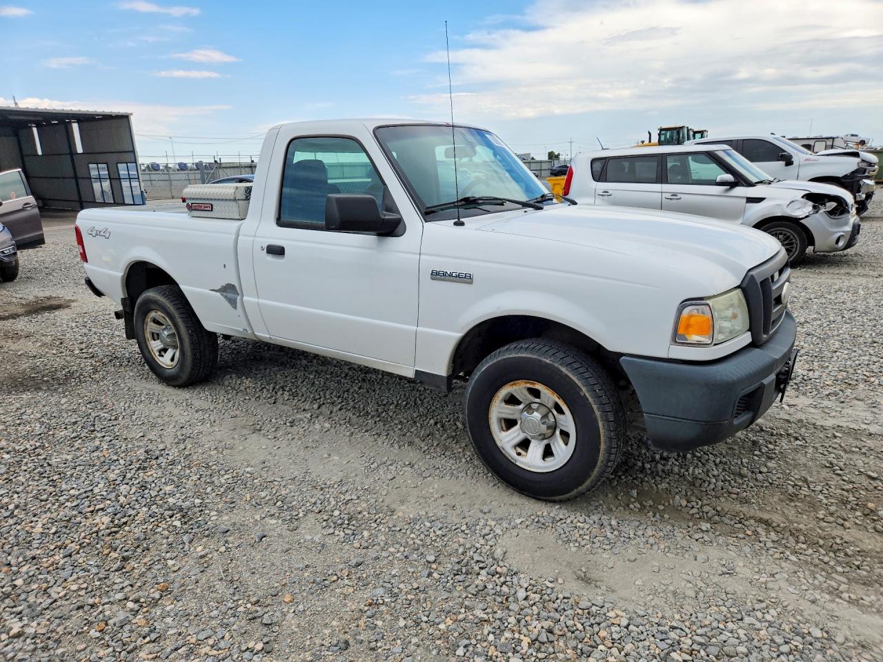 2006 Ford Ranger White vin: 1FTYR11E06PA70817