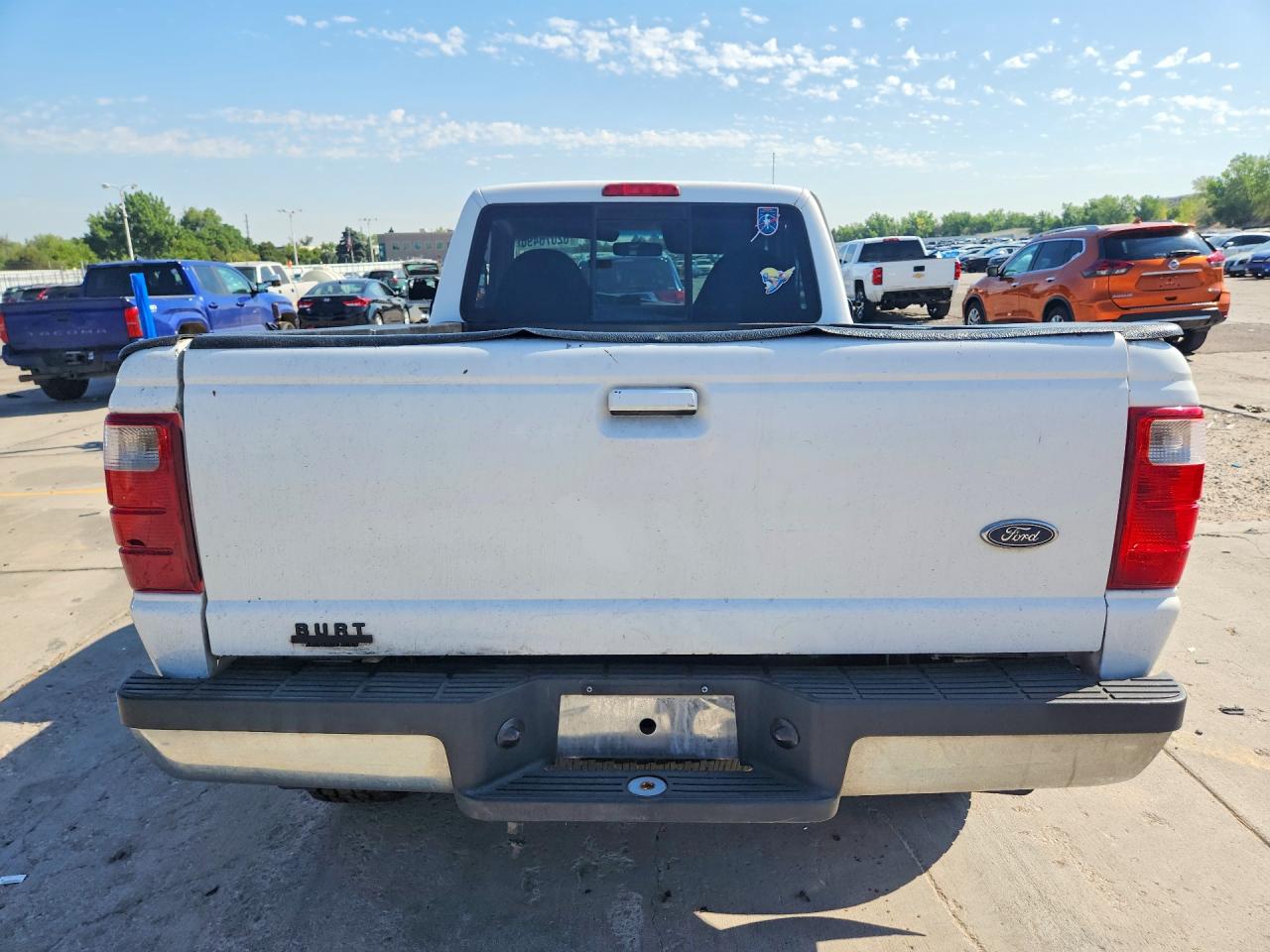 2003 Ford Ranger White vin: 1FTYR11U13TA05128