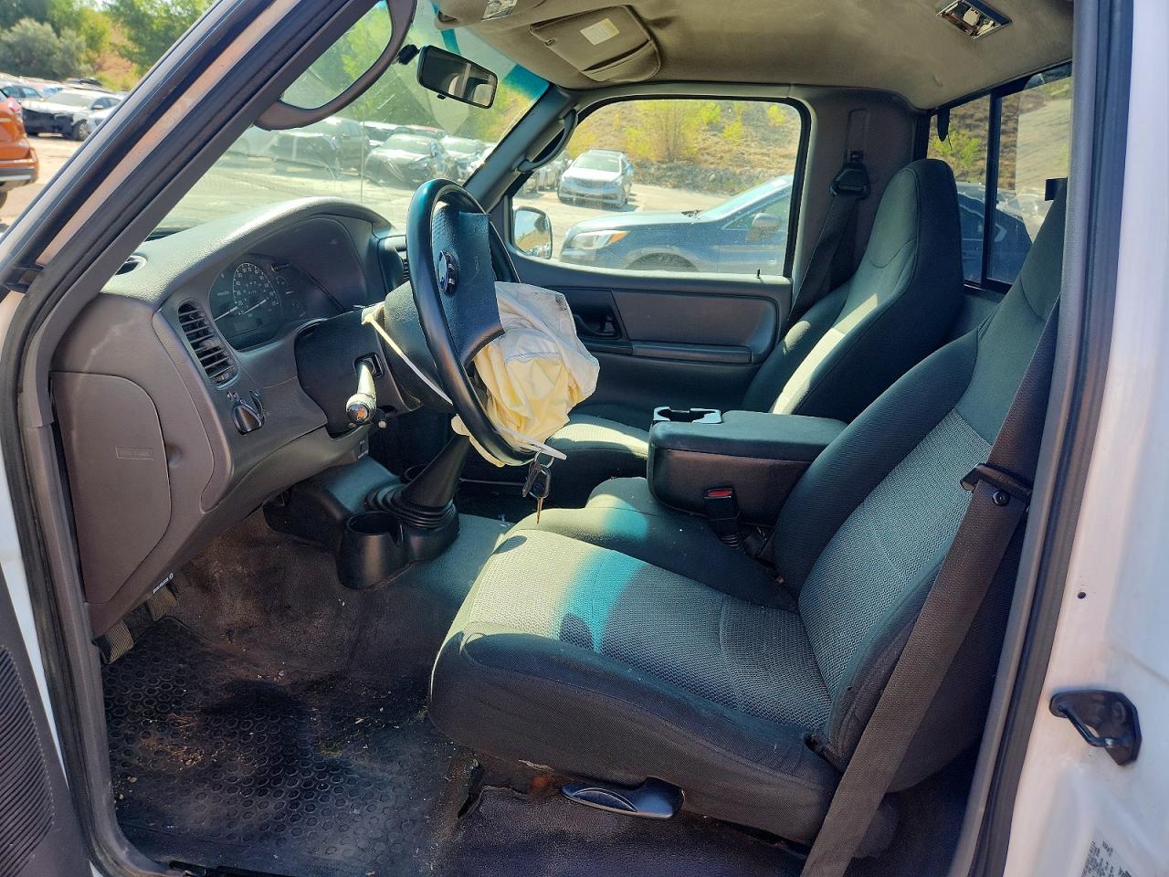 2003 Ford Ranger White vin: 1FTYR11U13TA05128