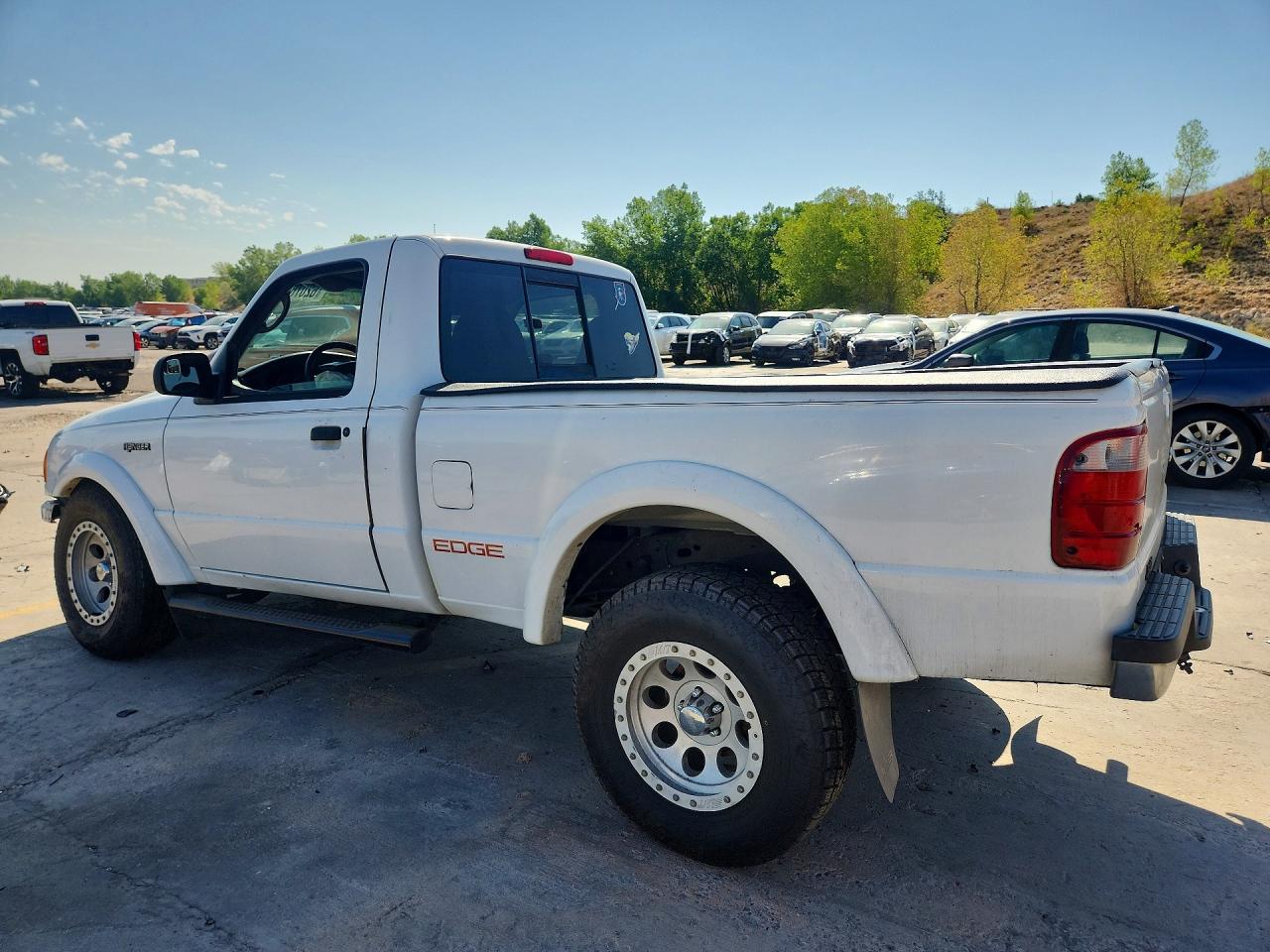 2003 Ford Ranger White vin: 1FTYR11U13TA05128