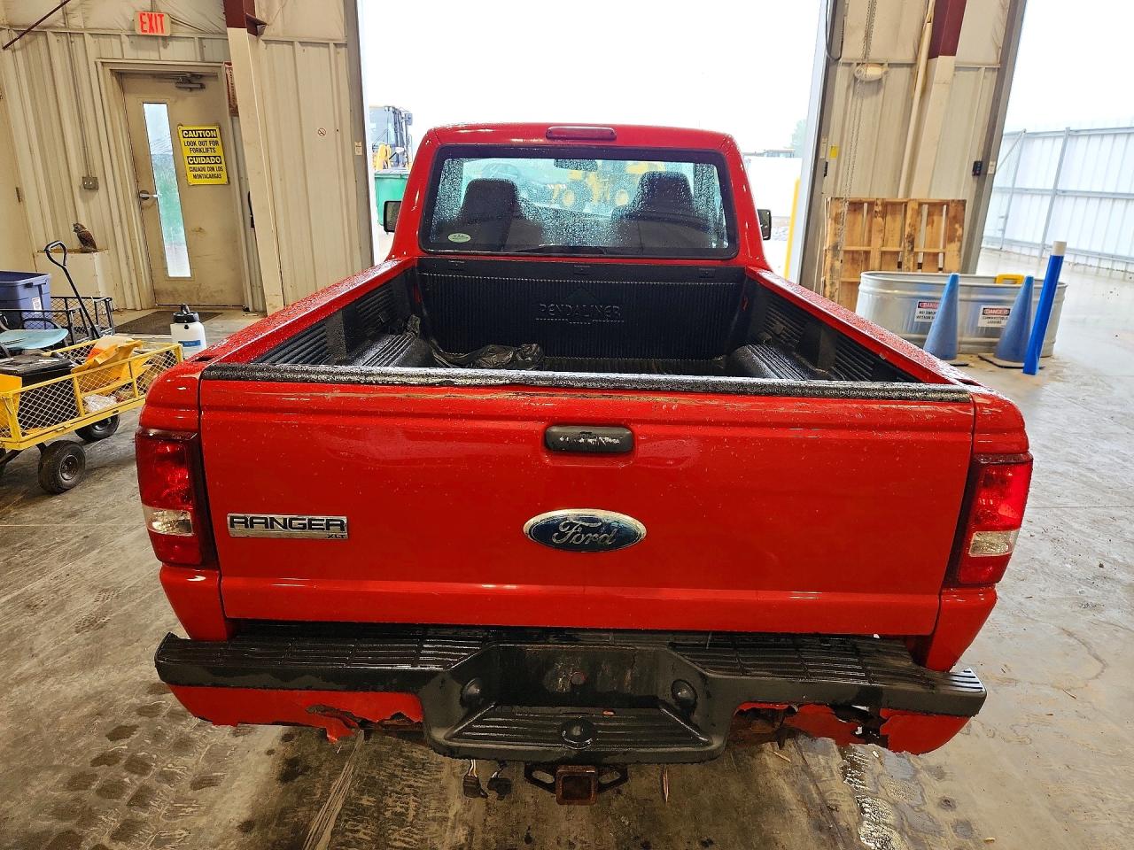 2006 Ford Ranger Red vin: 1FTYR11U36PA25488