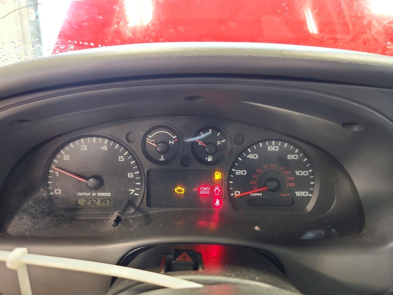 2006 Ford Ranger Red vin: 1FTYR11U36PA25488
