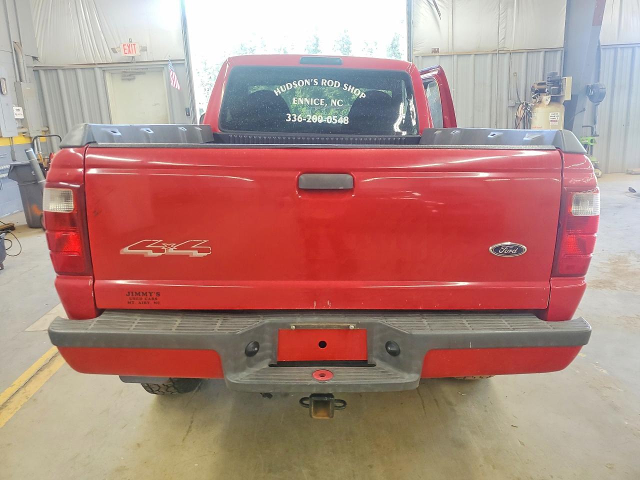 2002 Ford Ranger Красный vin: 1FTYR11U42TA46738