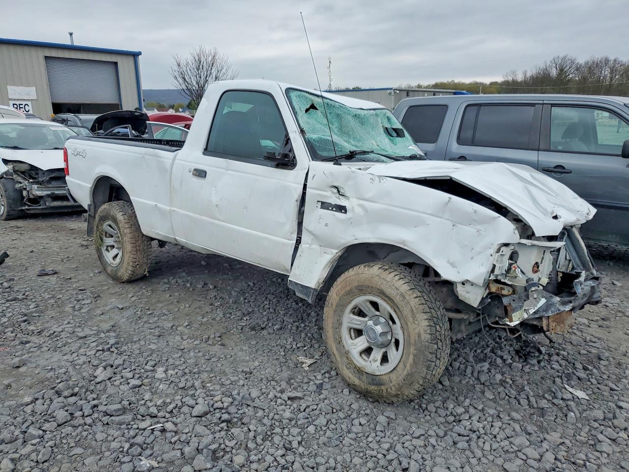 2006 Ford Ranger White vin: 1FTYR11U76PA68442