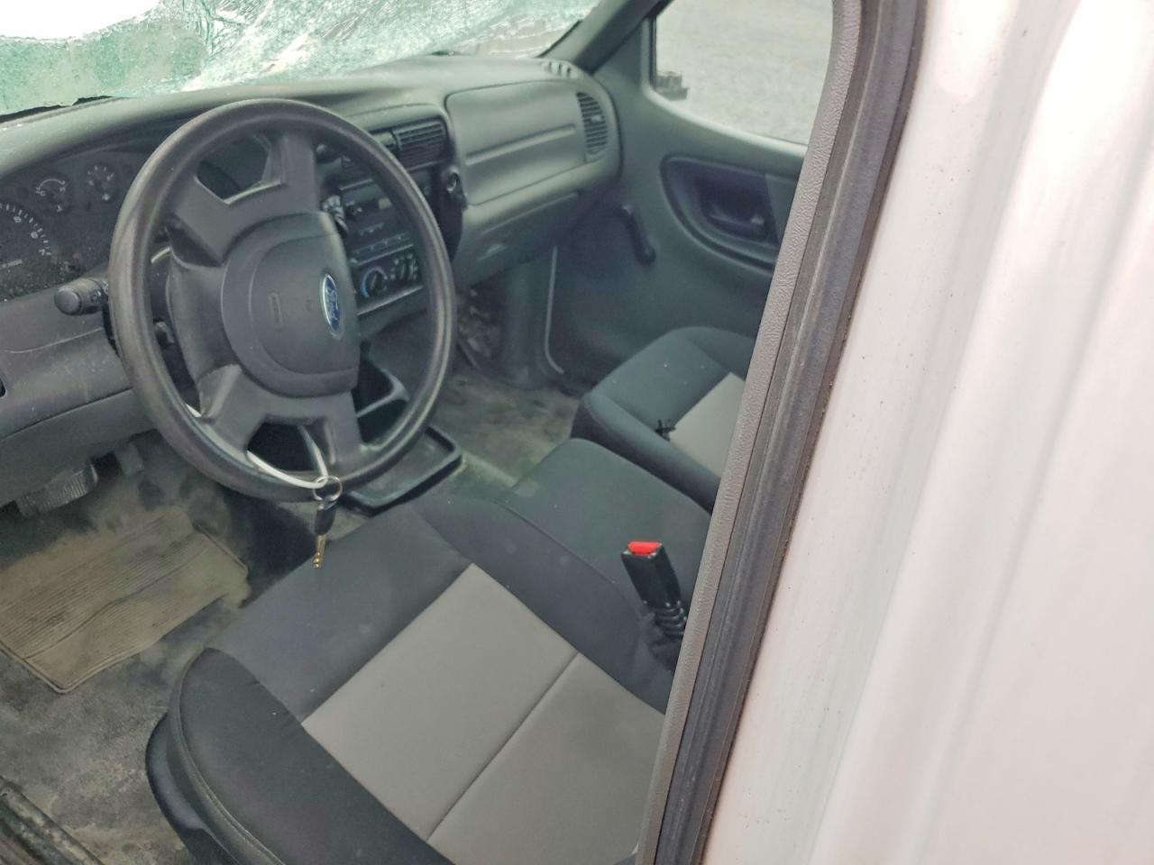2006 Ford Ranger White vin: 1FTYR11U76PA68442