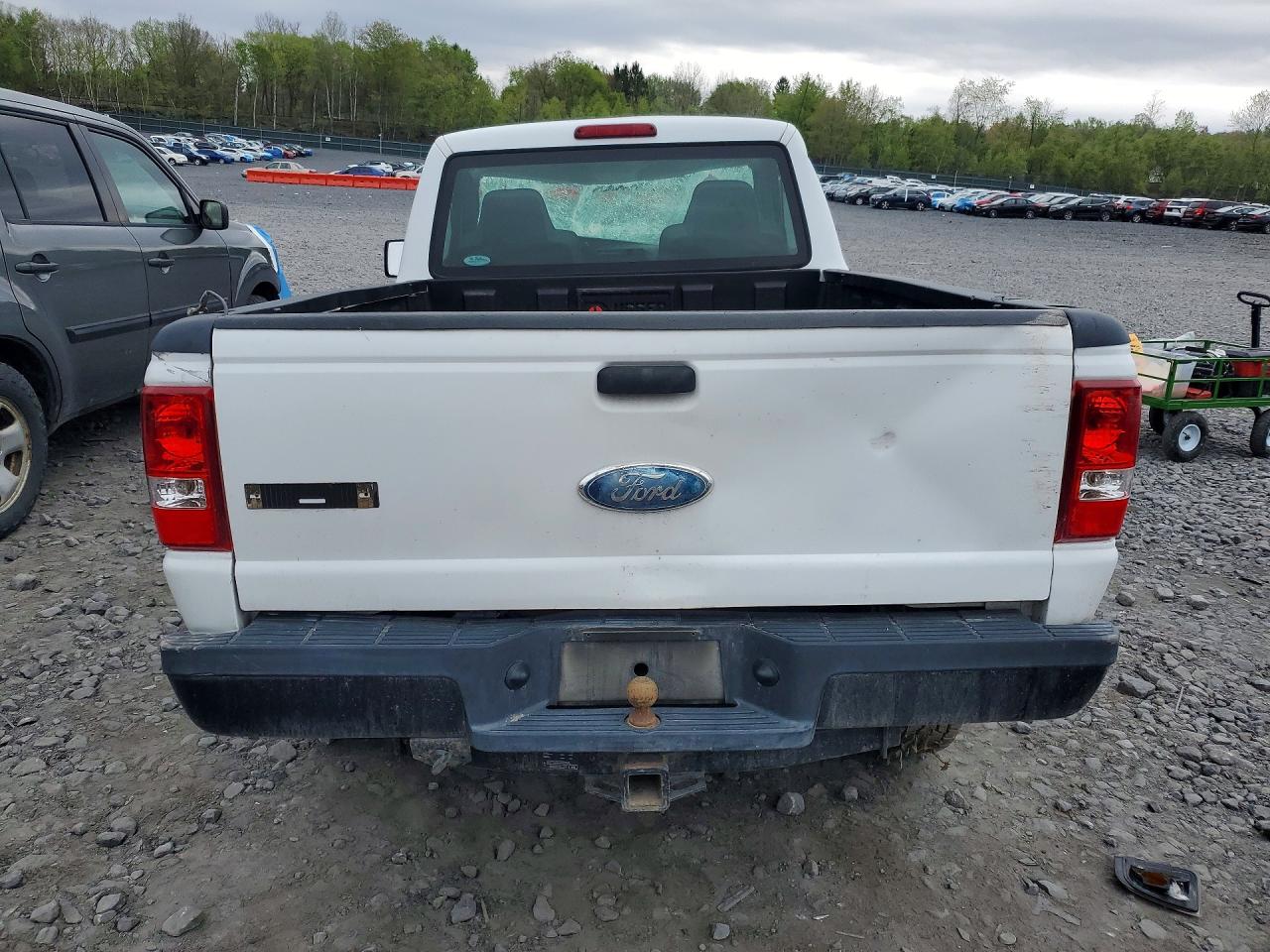 2006 Ford Ranger White vin: 1FTYR11U76PA68442