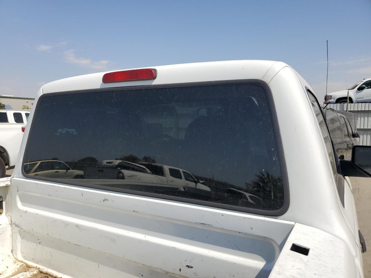 2007 Ford Ranger White vin: 1FTYR11U87PA97708