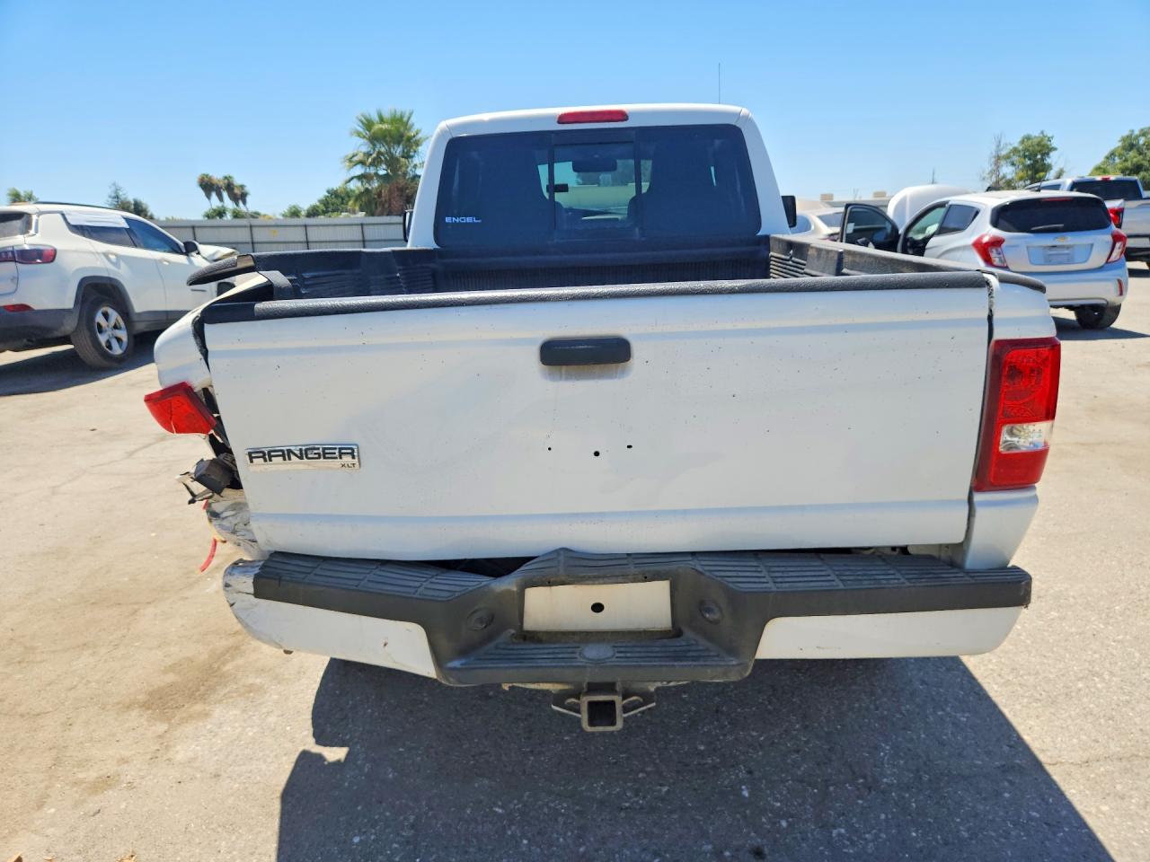 2006 Ford Ranger White vin: 1FTYR11UX6PA72629