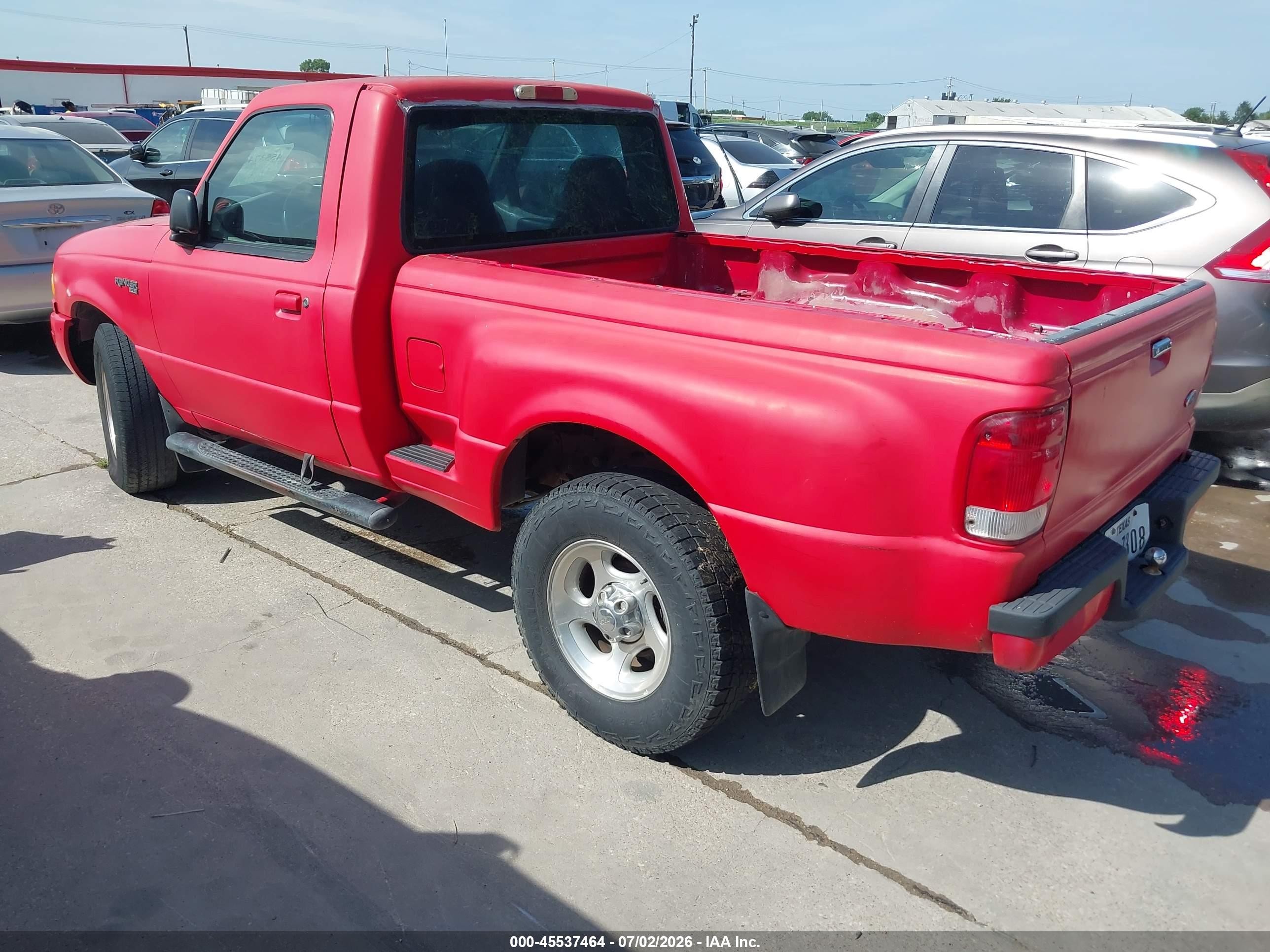 2000 Ford Ranger Xl/xlt Red vin: 1FTYR11V0YPA53888