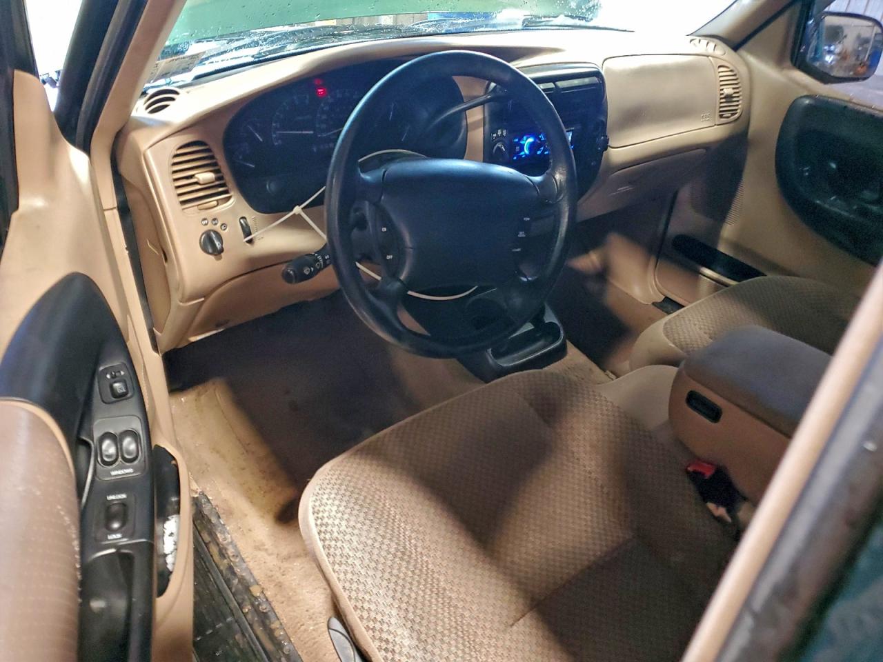 1999 Ford Ranger Green vin: 1FTYR11V6XTA36034