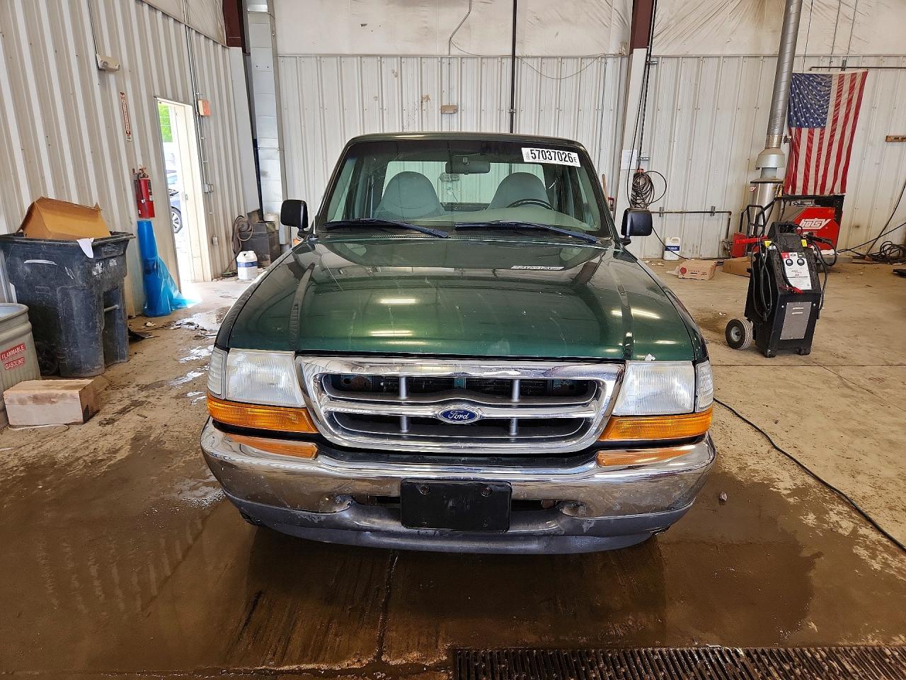 1999 Ford Ranger Super Cab Green vin: 1FTYR14C0XPB55734