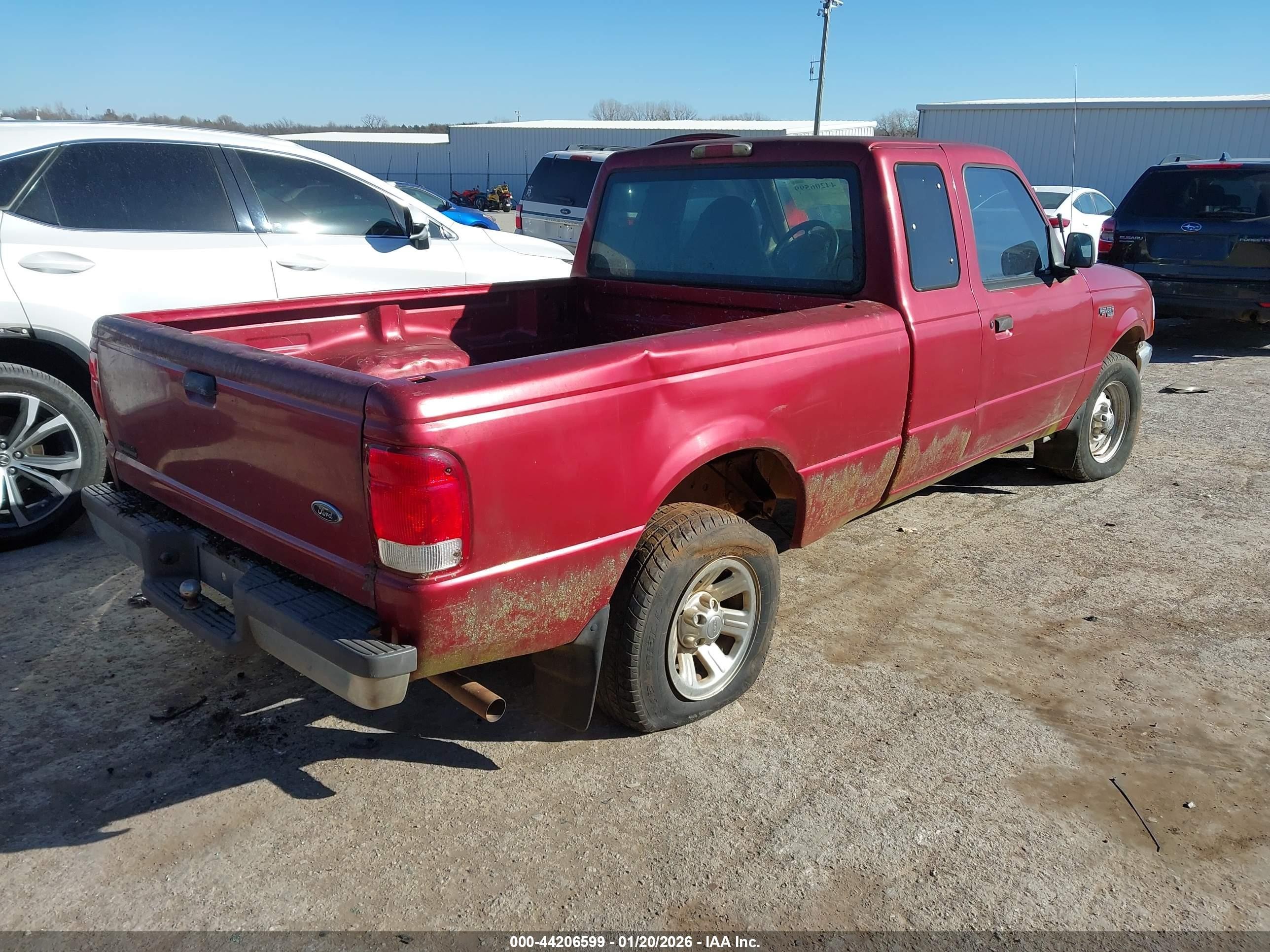 2000 Ford Ranger Xl/xlt Red vin: 1FTYR14C2YPB52223