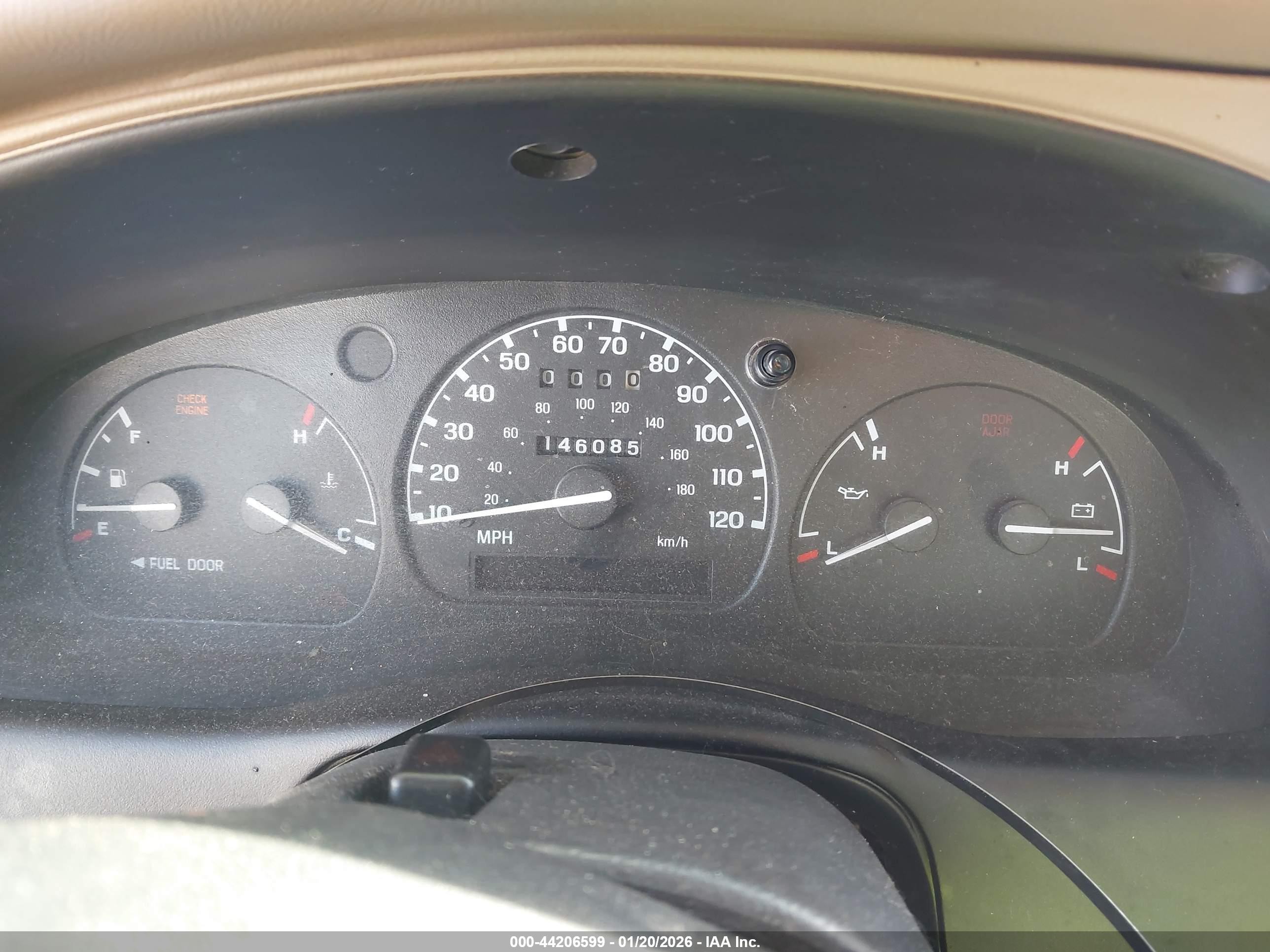 2000 Ford Ranger Xl/xlt Red vin: 1FTYR14C2YPB52223