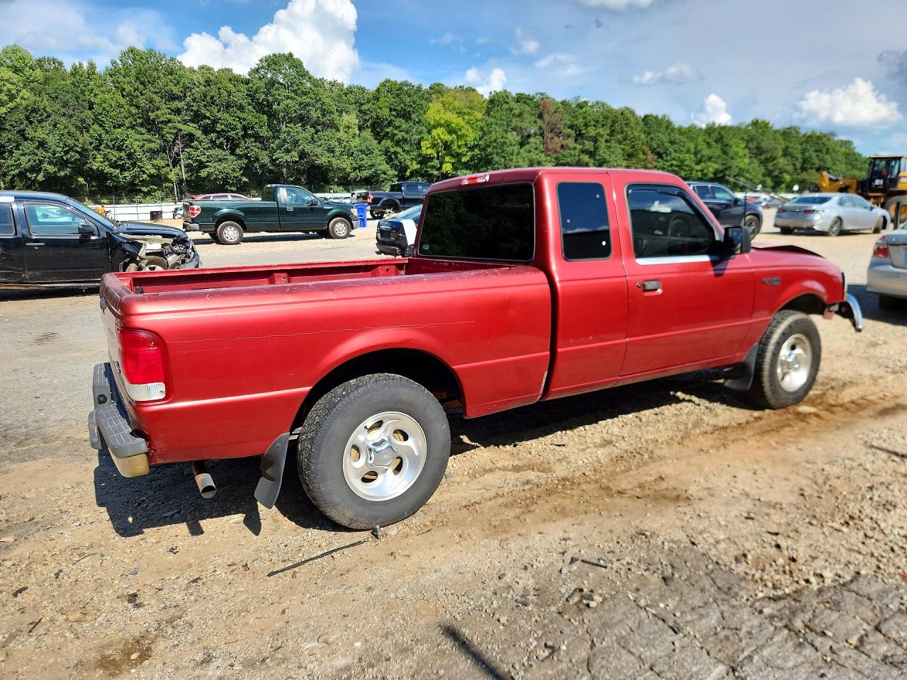 2000 Ford Ranger Super Cab Burgundy vin: 1FTYR14C3YPB17156