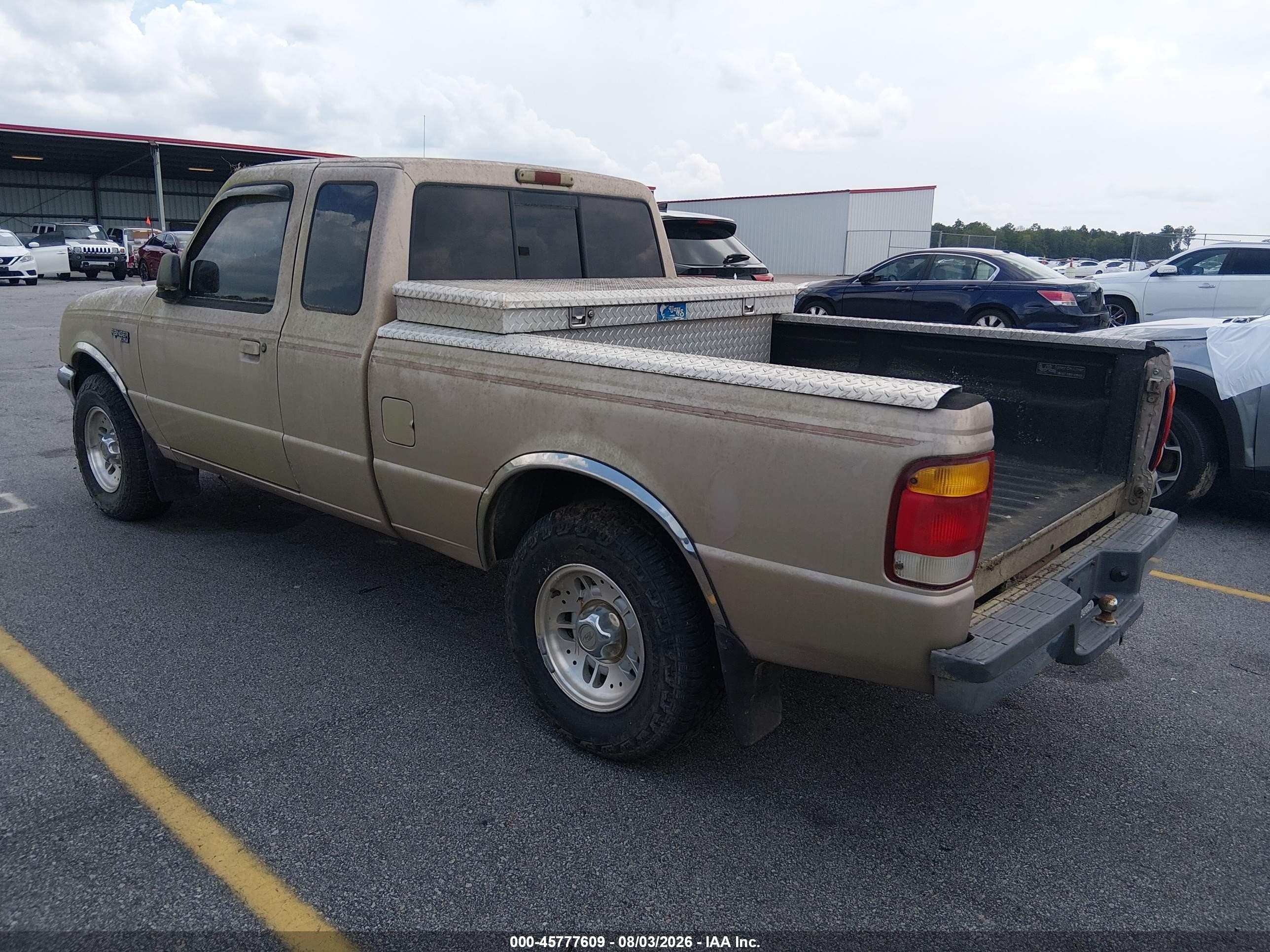 1998 Ford Ranger Xl/xlt Gold vin: 1FTYR14C4WPB23822