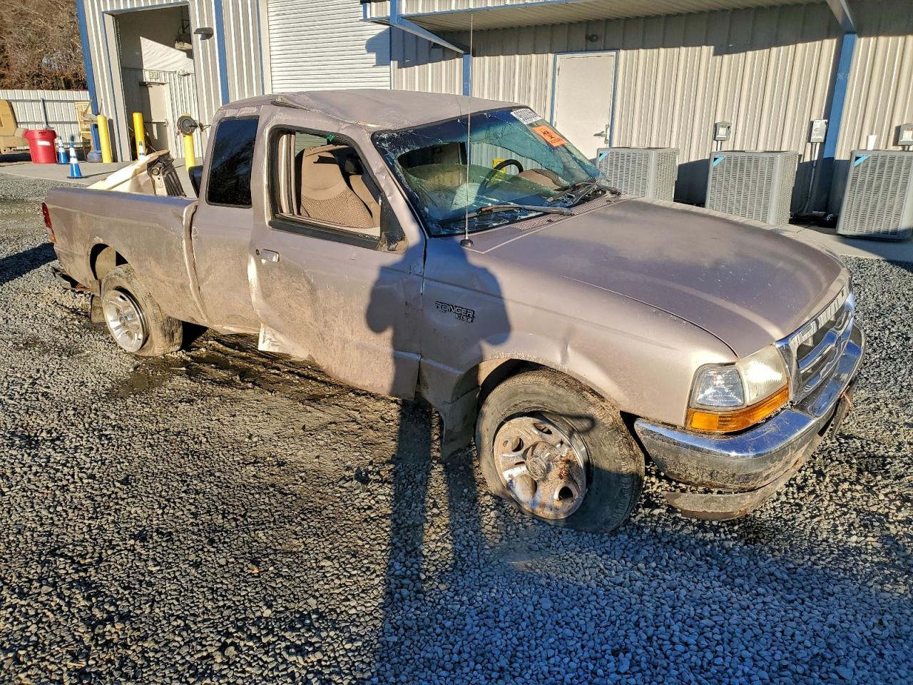 1998 Ford Ranger Super Cab Gold vin: 1FTYR14C4WTA78226