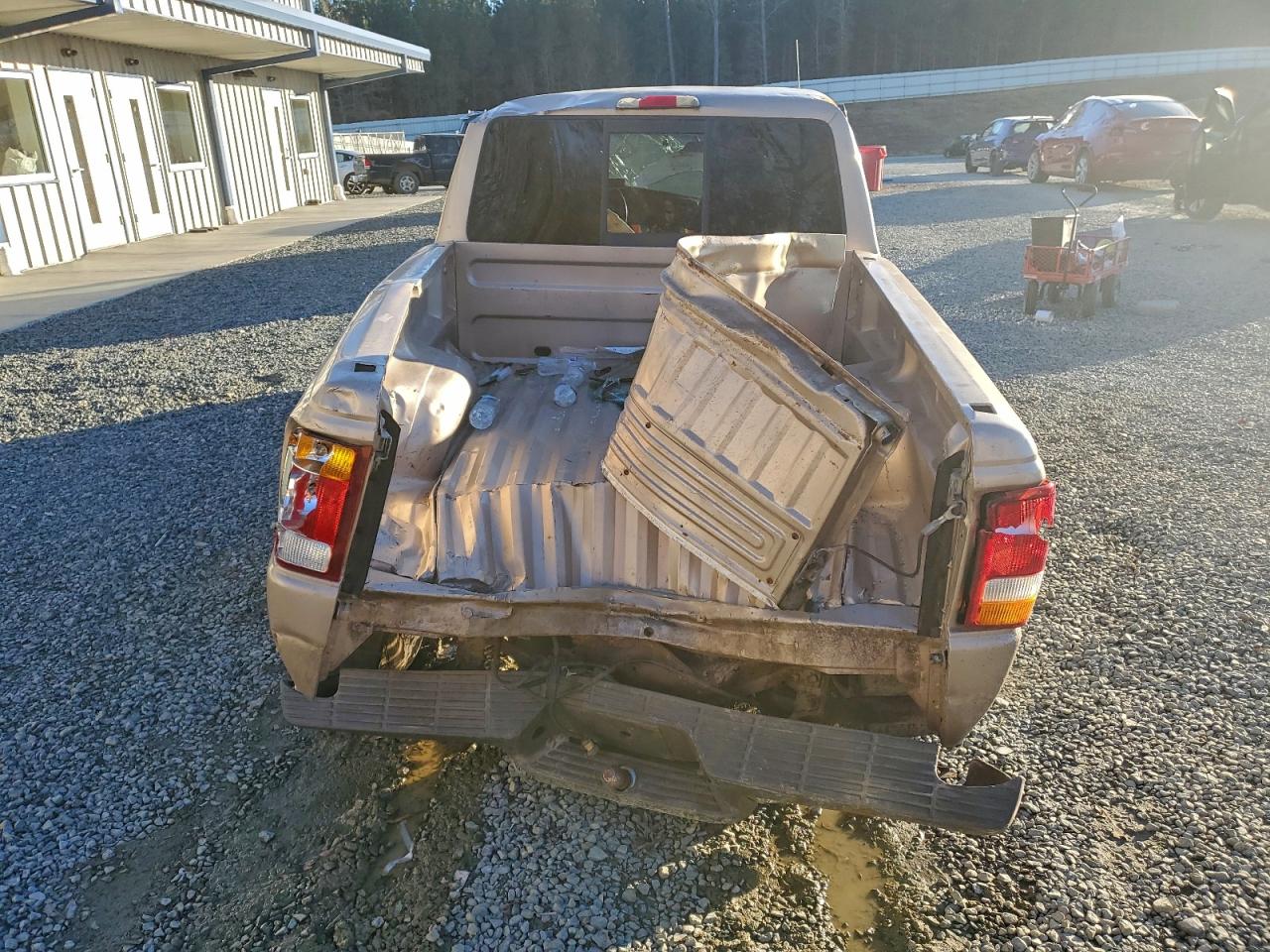 1998 Ford Ranger Super Cab Gold vin: 1FTYR14C4WTA78226