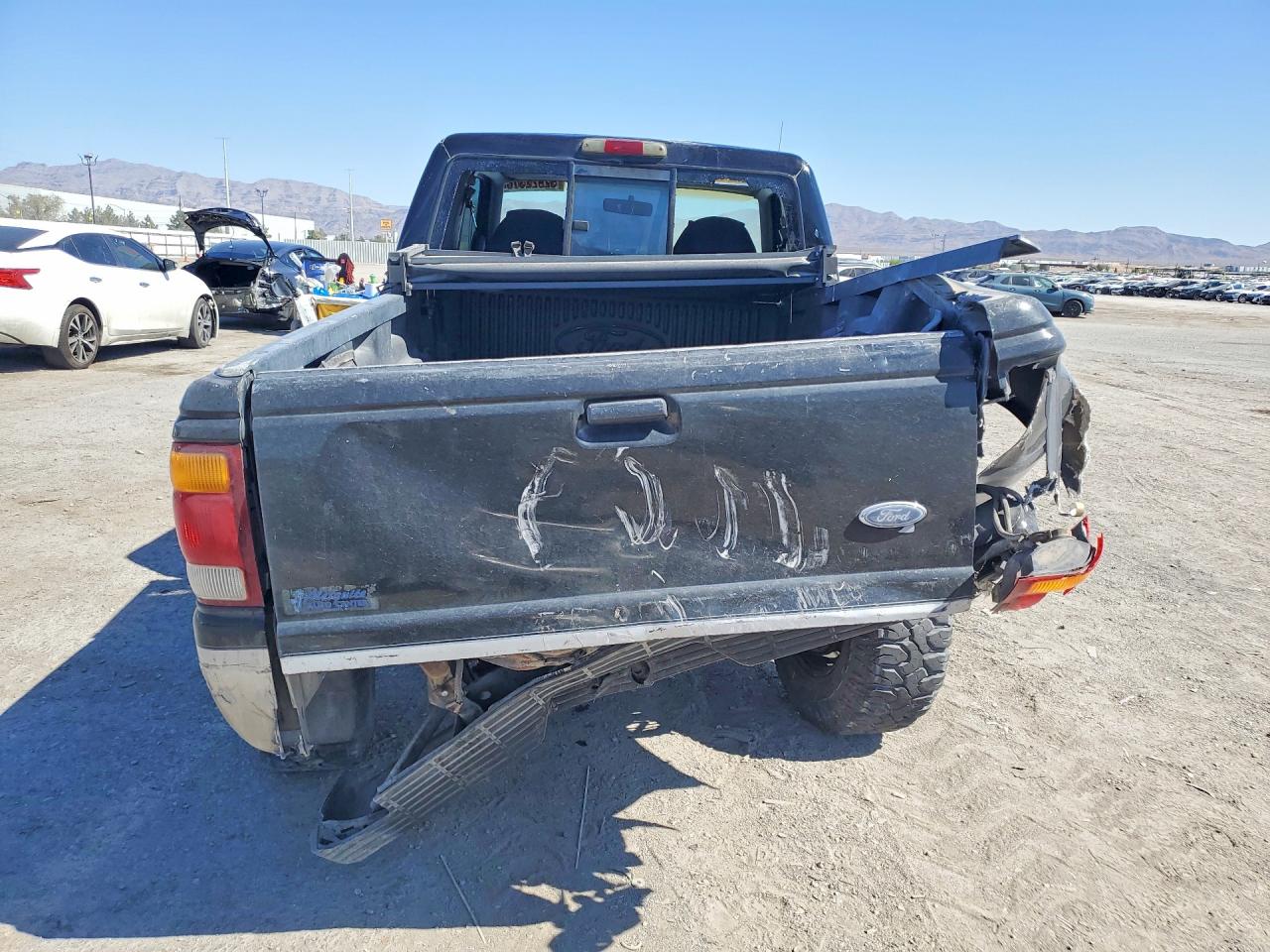 1998 Ford Ranger Super Cab Черный vin: 1FTYR14C5WPA28587