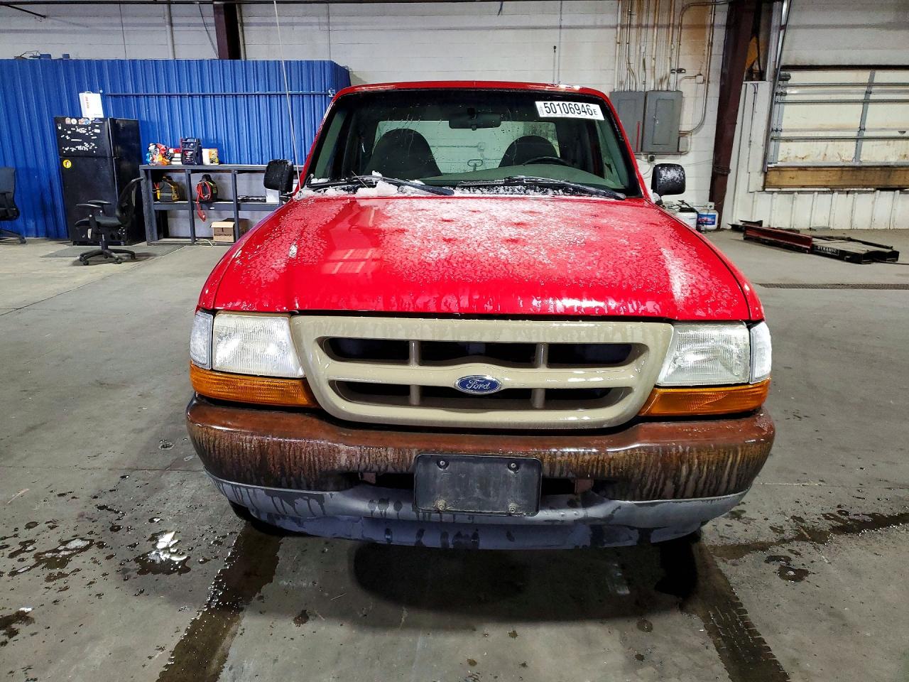 1998 Ford Ranger Super Cab Red vin: 1FTYR14C7WPA15727