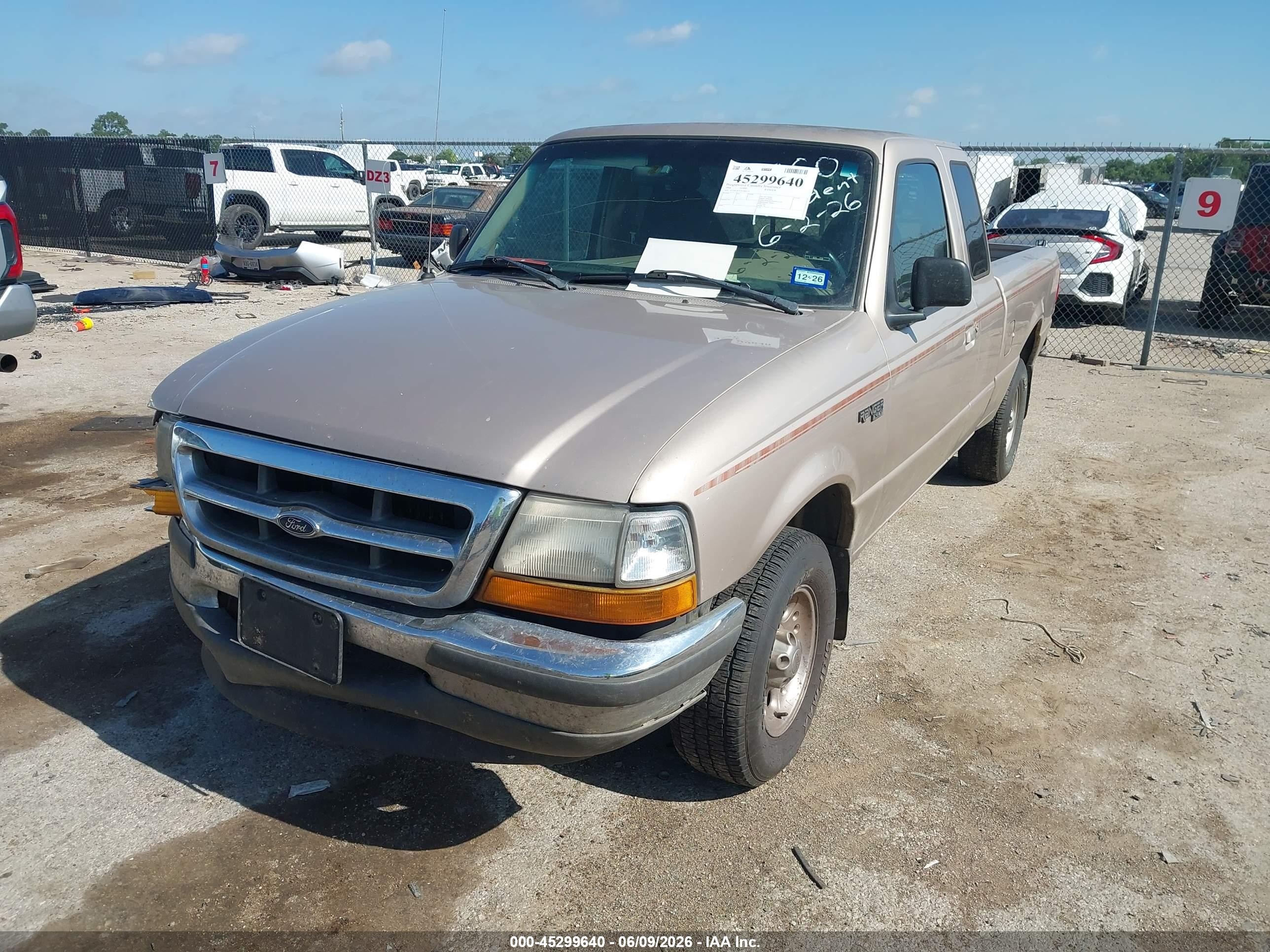 1998 Ford Ranger Xl/xlt Gold vin: 1FTYR14CXWPA82175