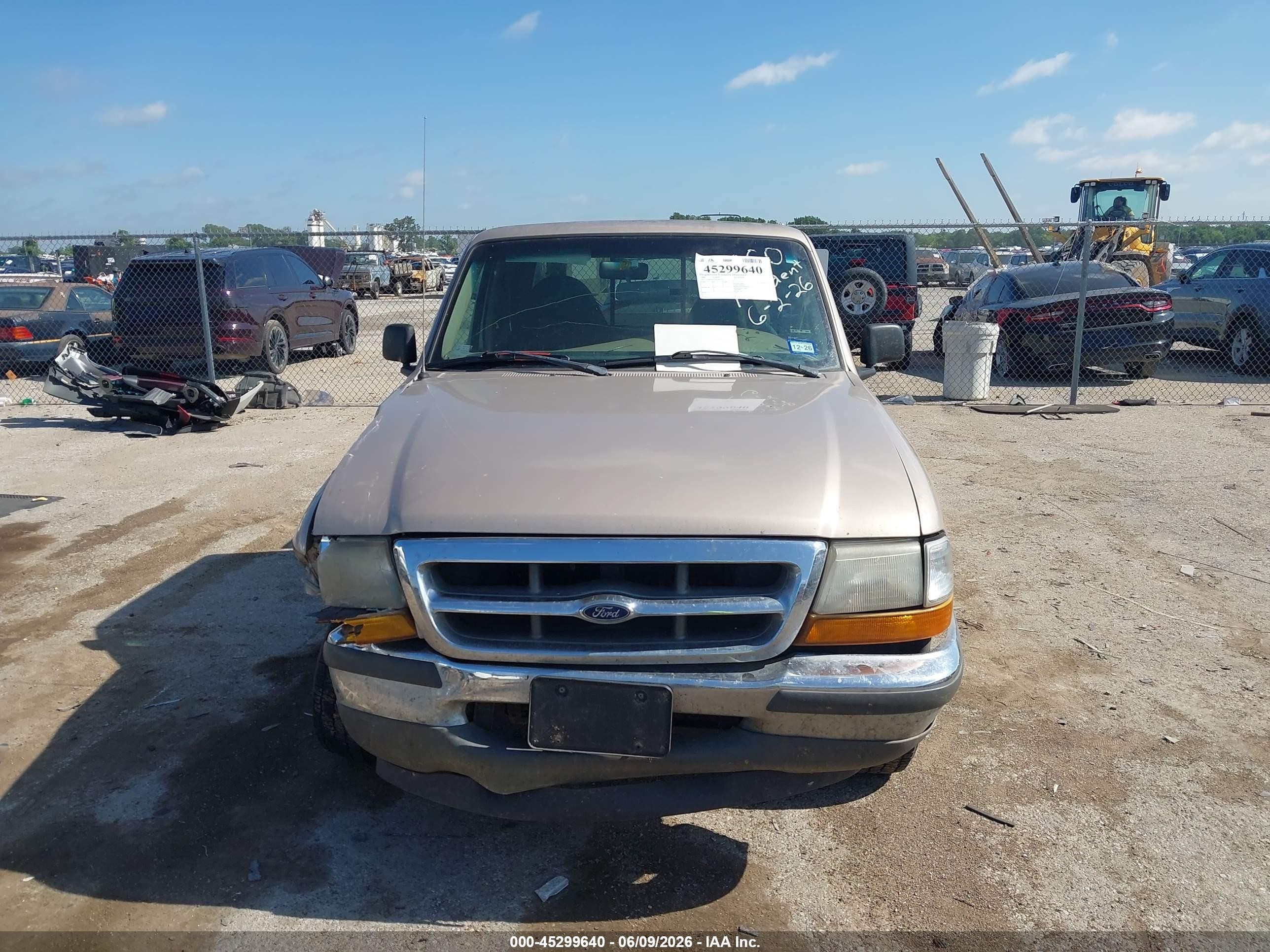 1998 Ford Ranger Xl/xlt Gold vin: 1FTYR14CXWPA82175