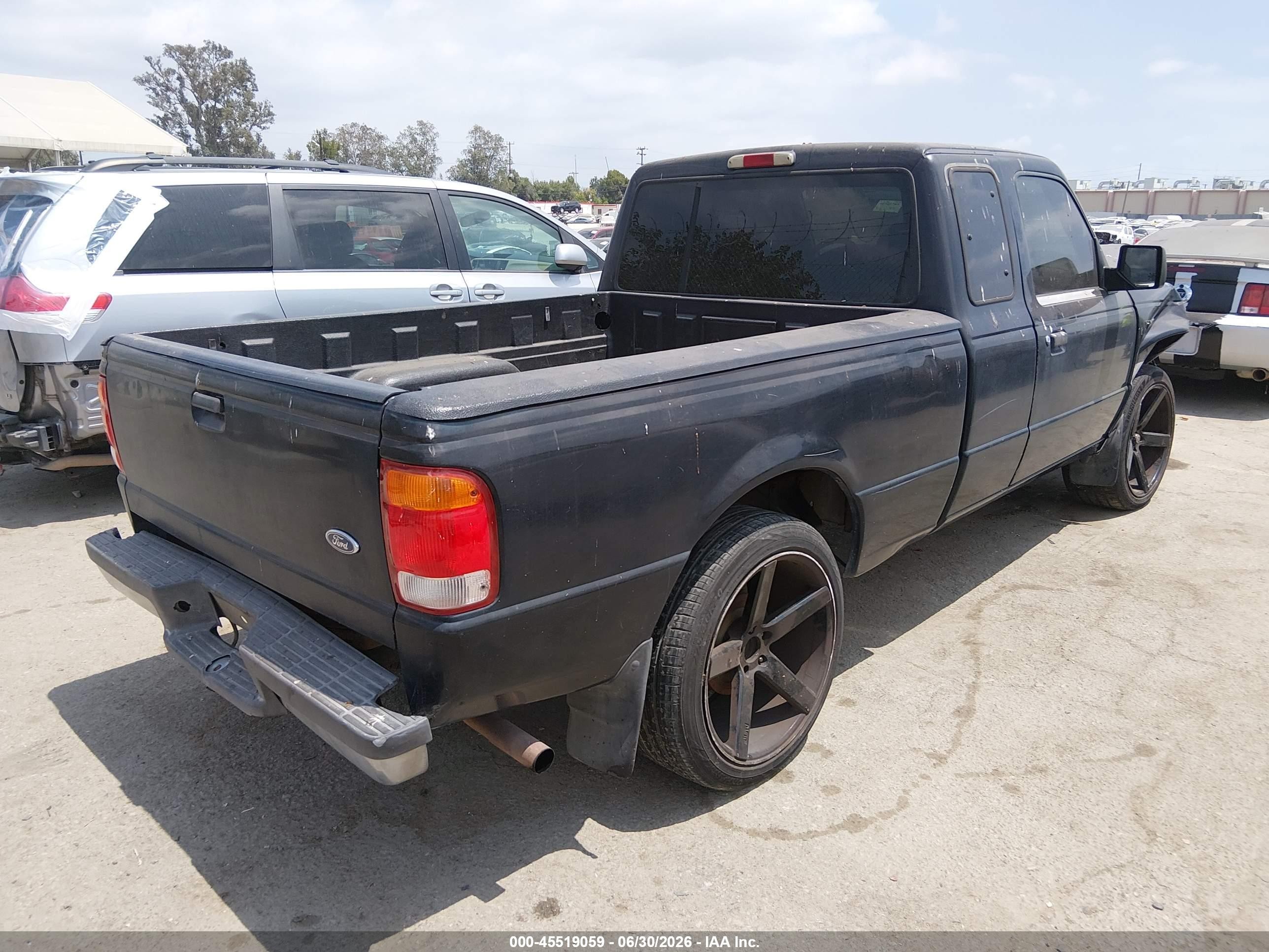 1999 Ford Ranger Xl/xlt Black vin: 1FTYR14CXXPB78468
