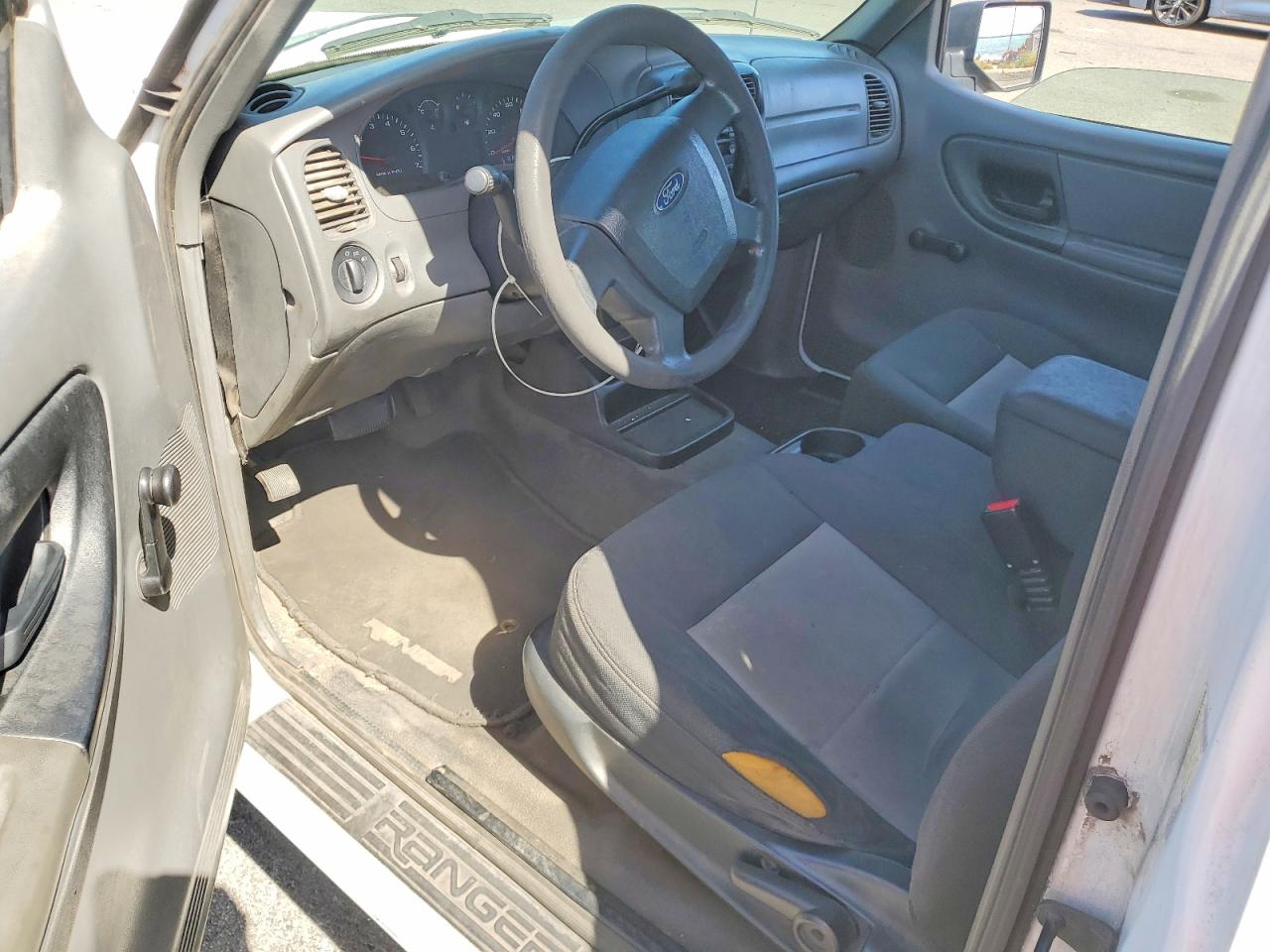 2008 Ford Ranger Super Cab White vin: 1FTYR14D28PA06798
