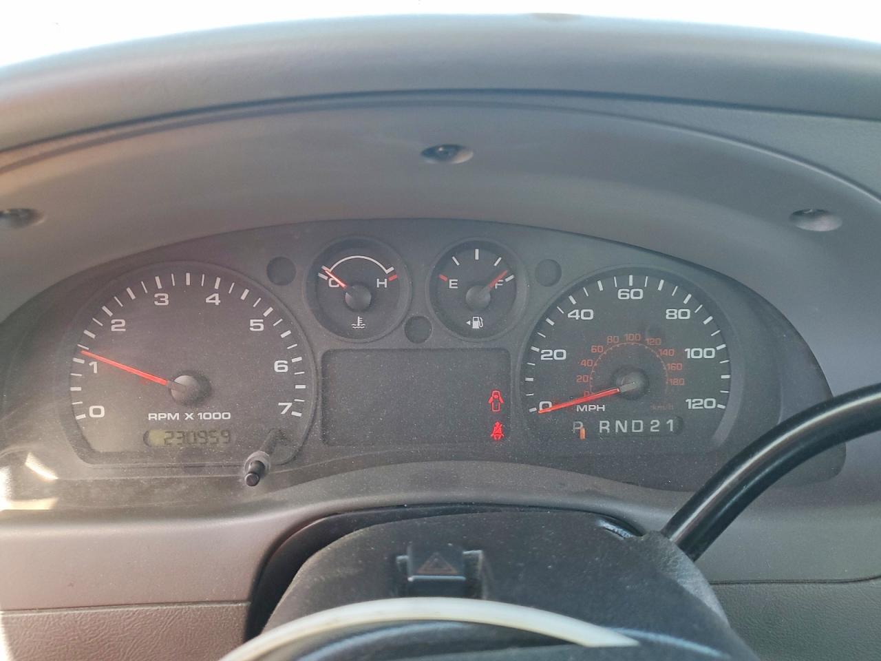 2008 Ford Ranger Super Cab White vin: 1FTYR14D28PA06798