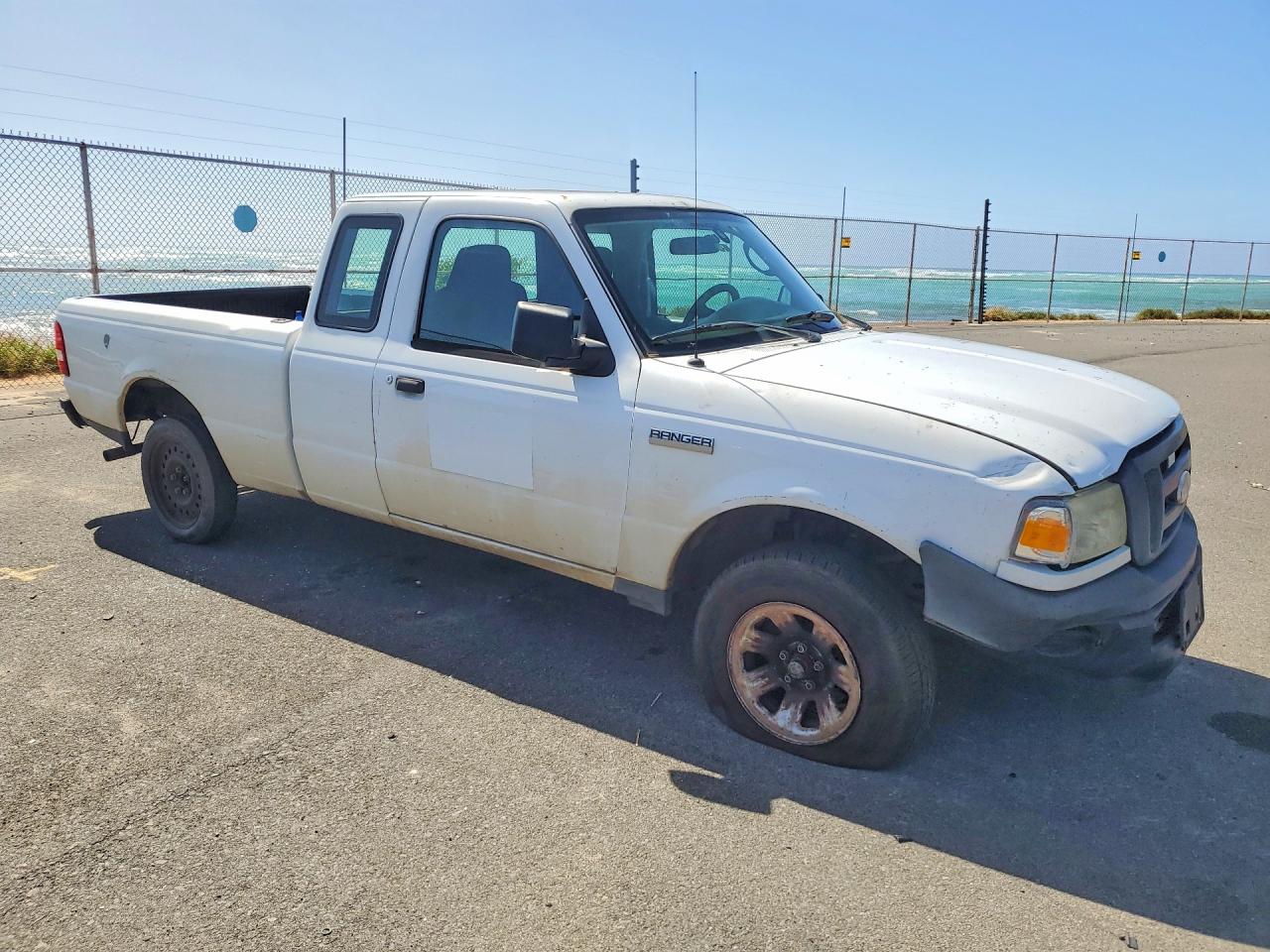 2008 Ford Ranger Super Cab White vin: 1FTYR14D28PA06798