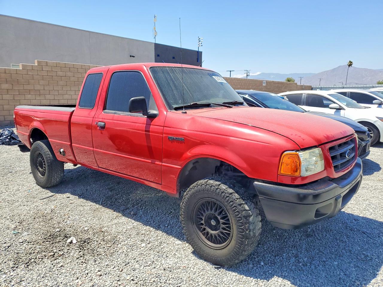 2001 Ford Ranger Super Cab Red vin: 1FTYR14D31PB74813