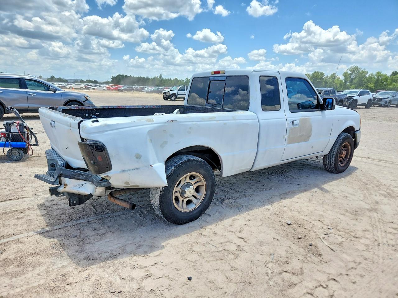 2002 Ford Ranger Super Cab Белый vin: 1FTYR14D62PA40959