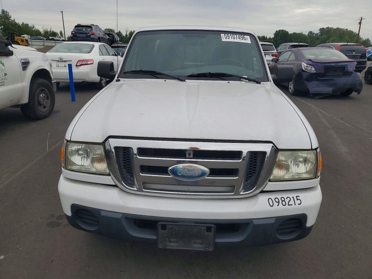 2009 Ford Ranger Super Cab White vin: 1FTYR14D79PA01646
