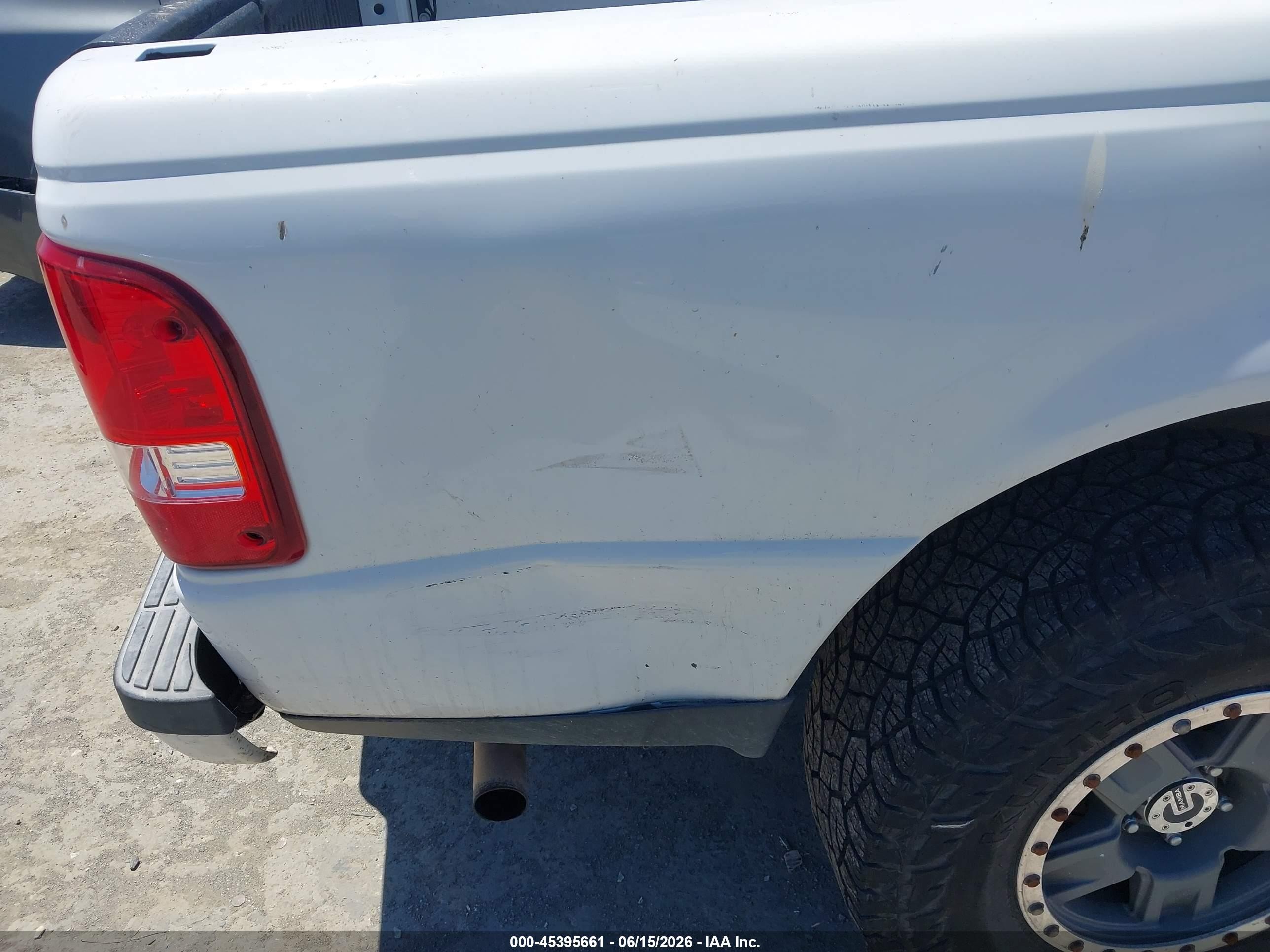 2009 Ford Ranger Xl/xlt White vin: 1FTYR14D99PA25656