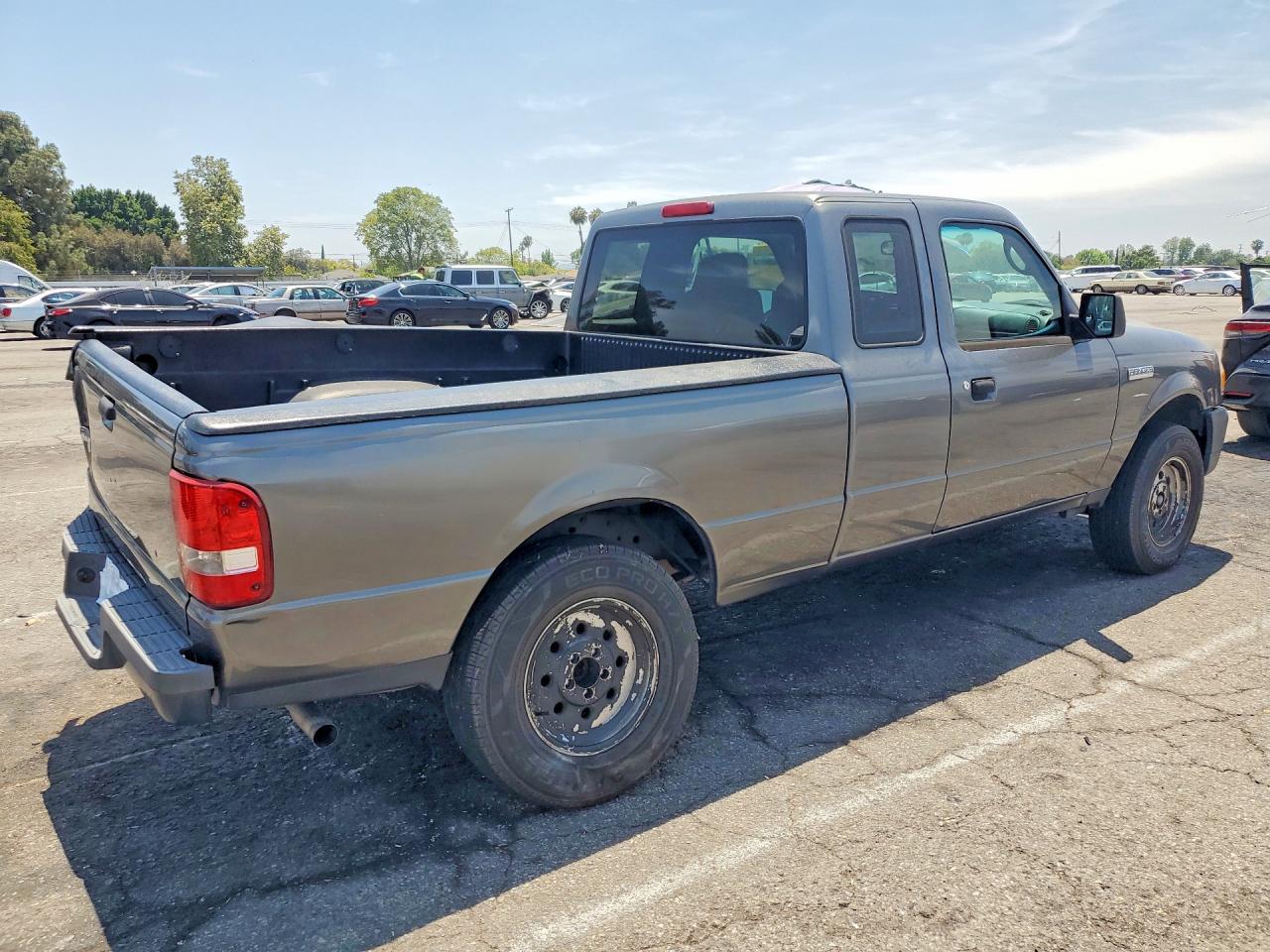 2008 Ford Ranger Super Cab Gray vin: 1FTYR14DX8PA72452