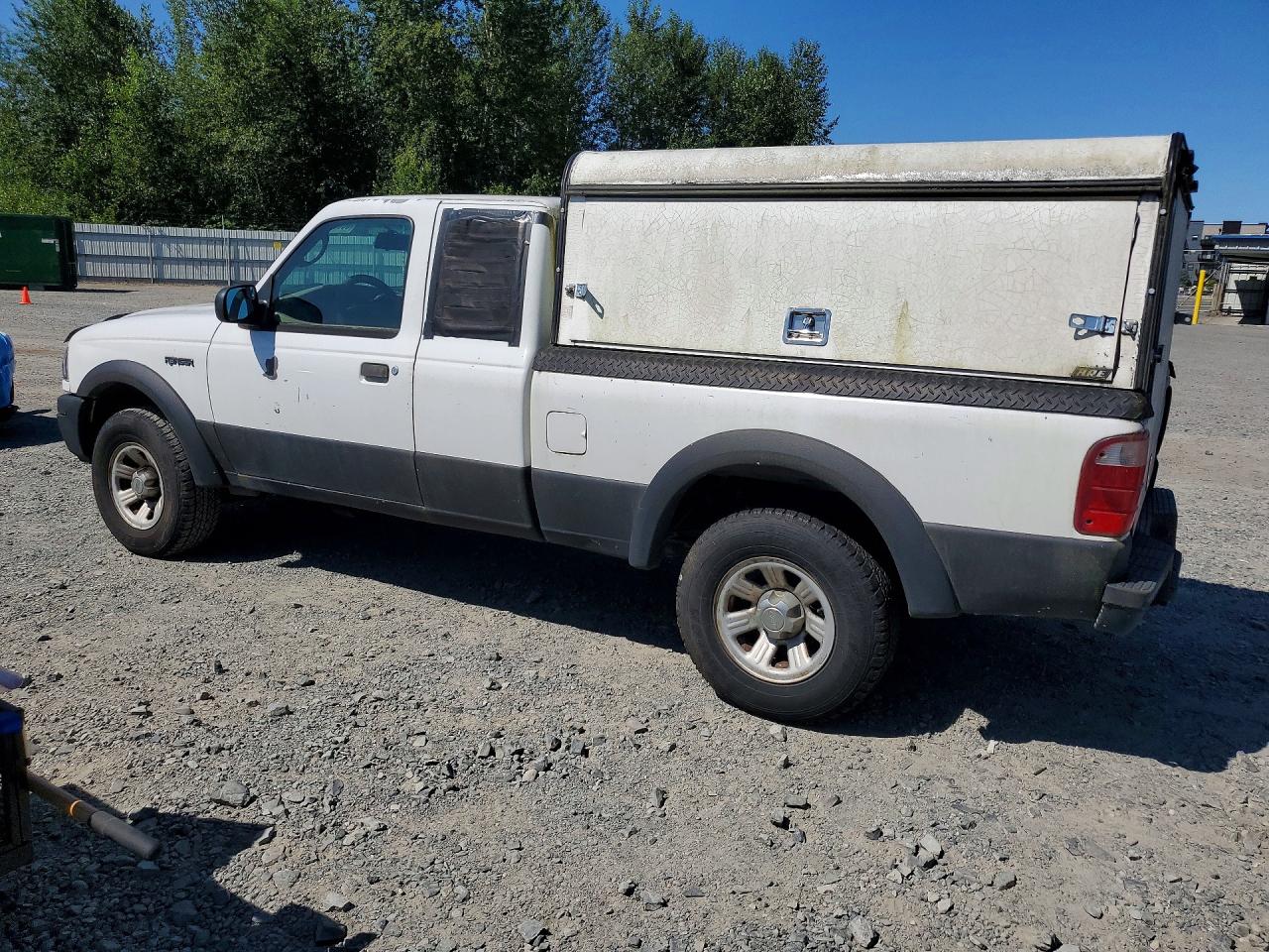 2005 Ford Ranger Super Cab White vin: 1FTYR14E05PA99759