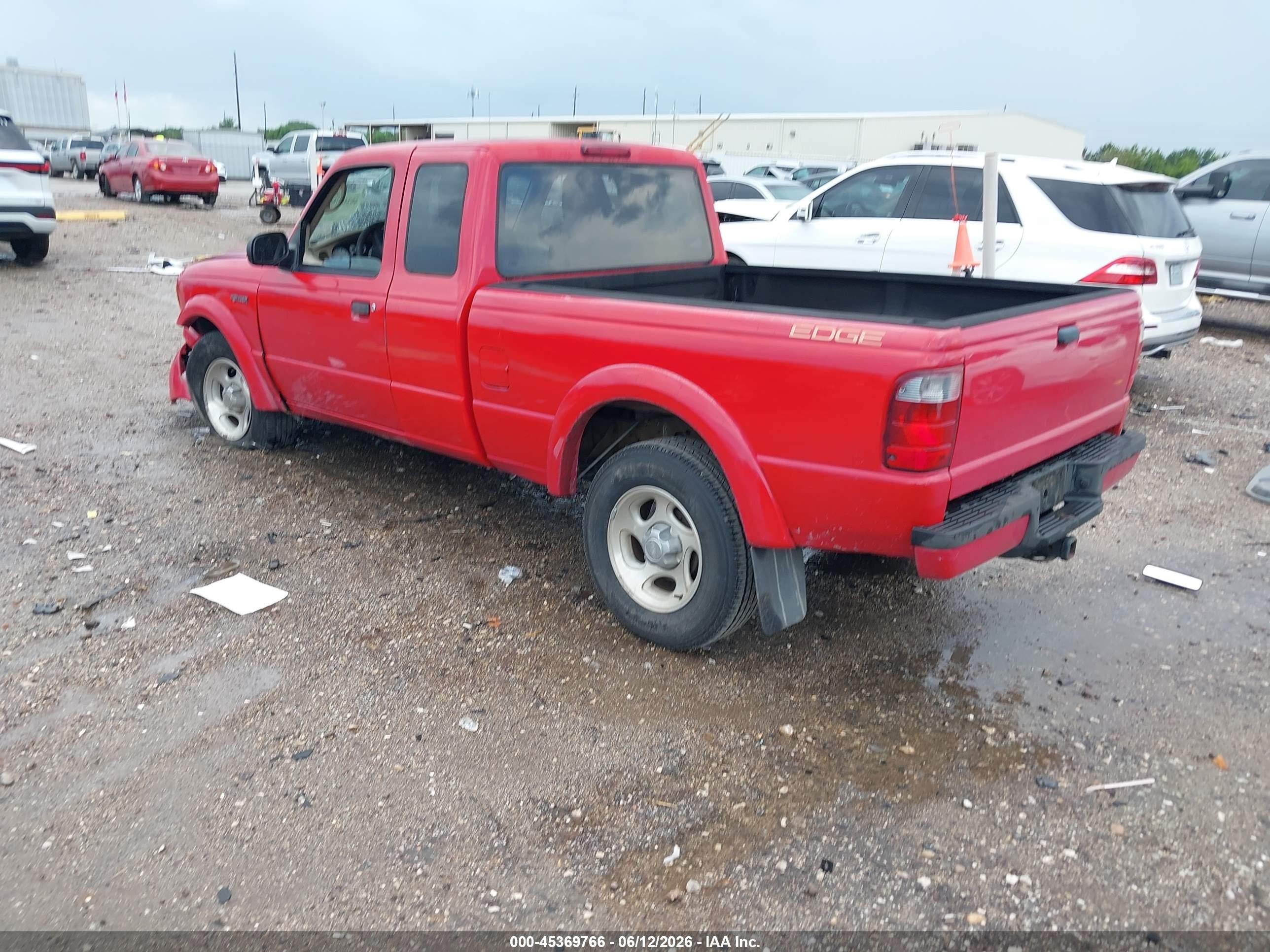 2004 Ford Ranger Edge Red vin: 1FTYR14E24PB57269