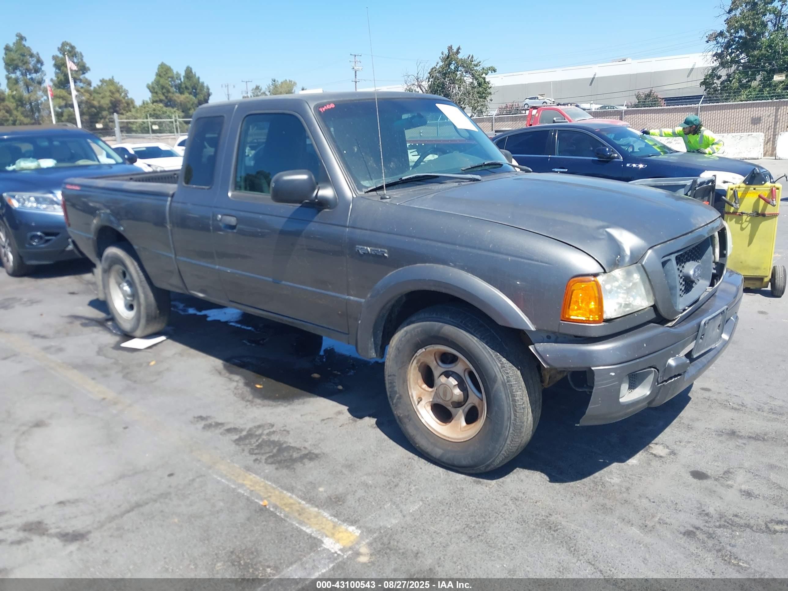 1FTYR14E24PB62701