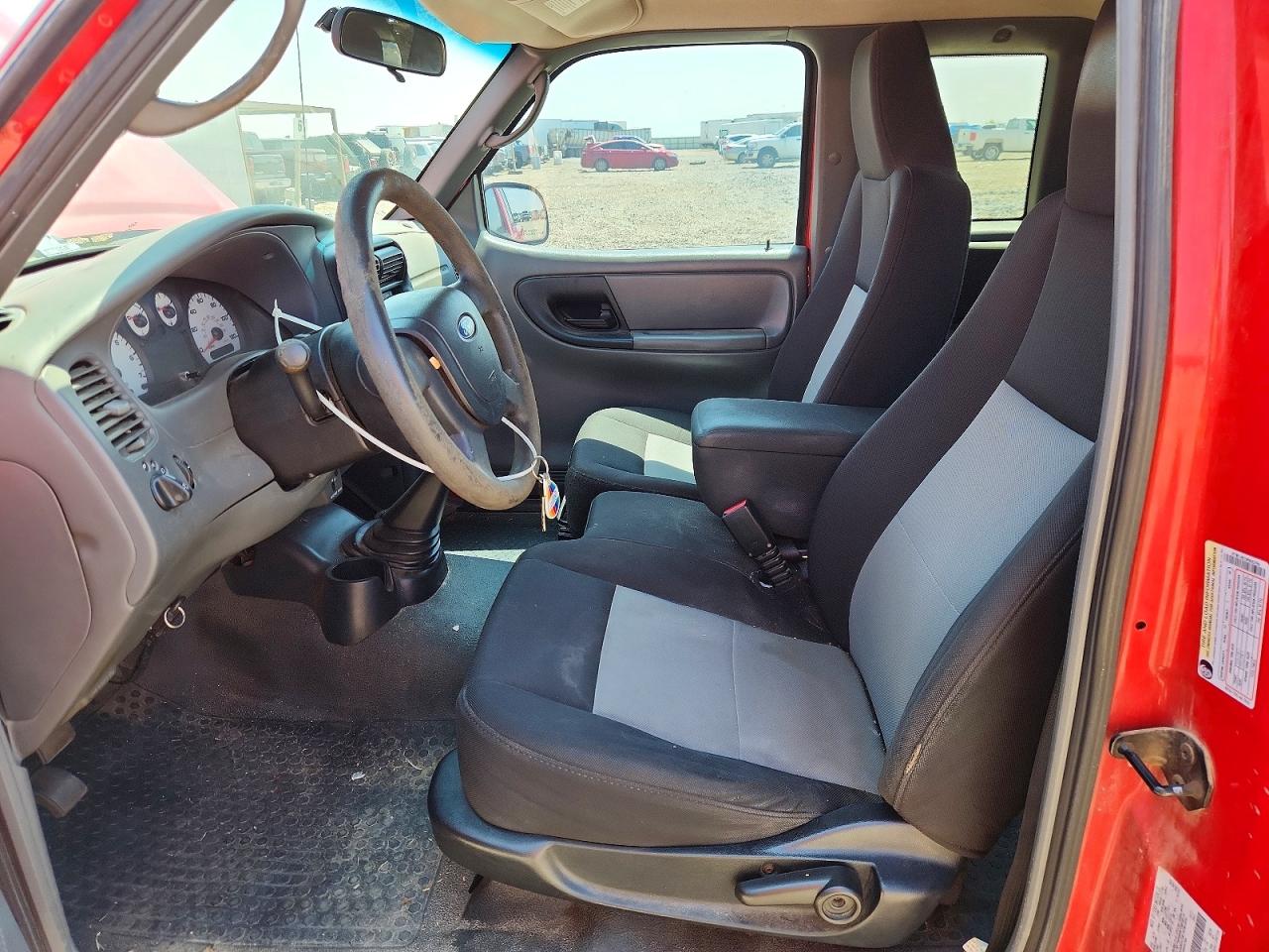 2005 Ford Ranger Super Cab Red vin: 1FTYR14E55PB05796