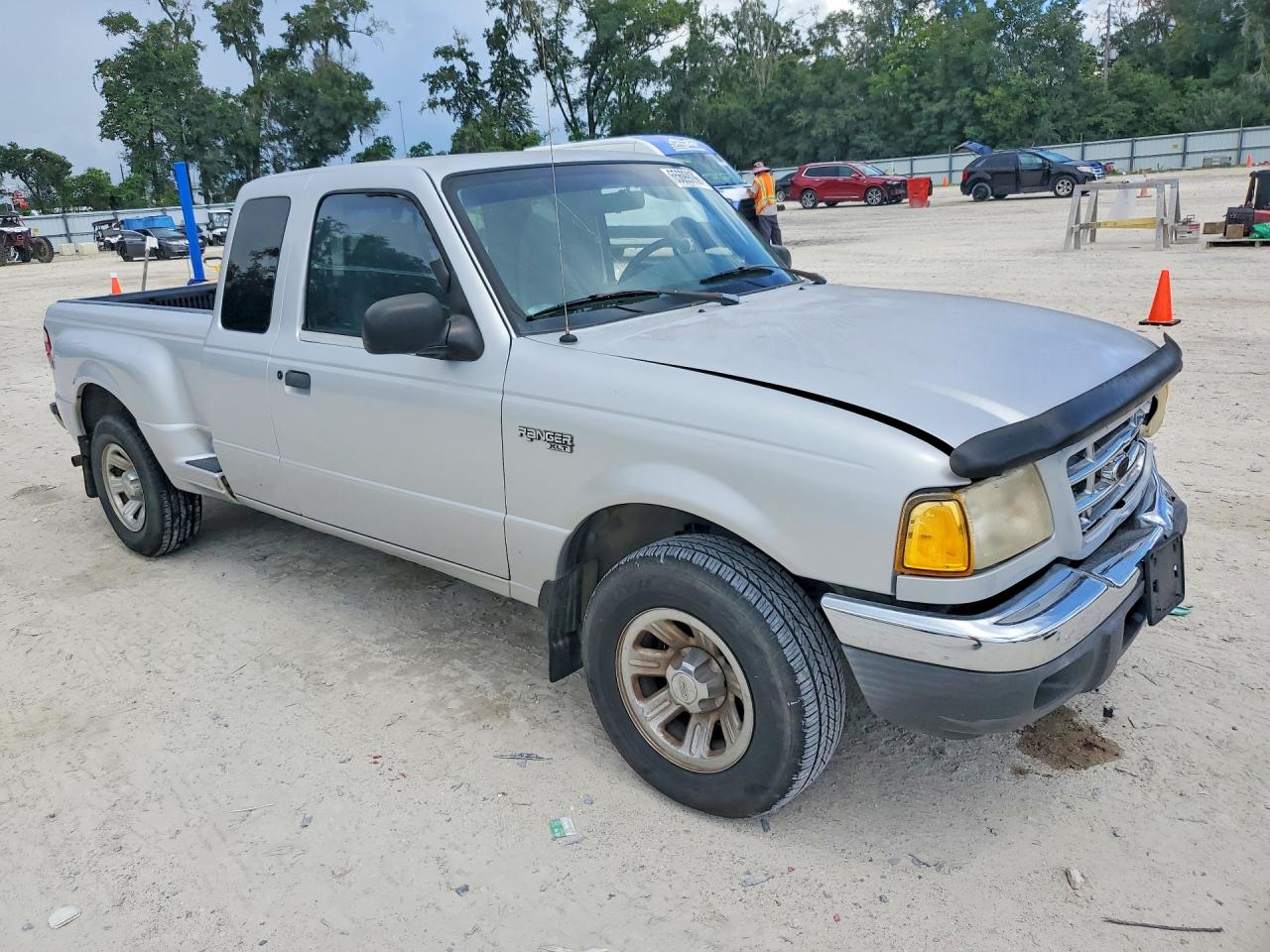 2001 Ford Ranger Super Cab Серебряный vin: 1FTYR14E71TA53959