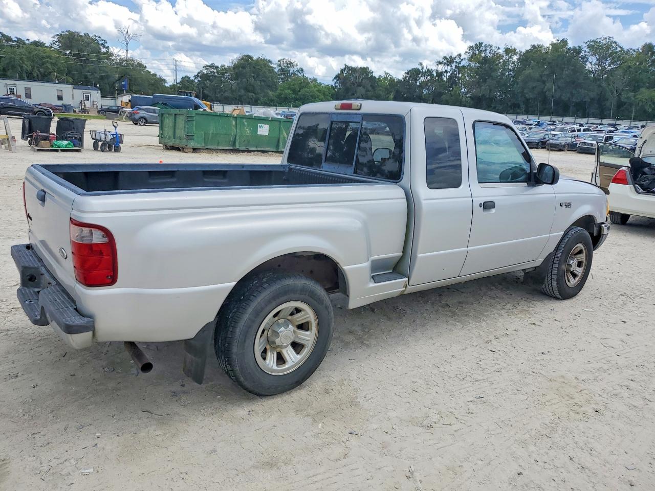 2001 Ford Ranger Super Cab Серебряный vin: 1FTYR14E71TA53959