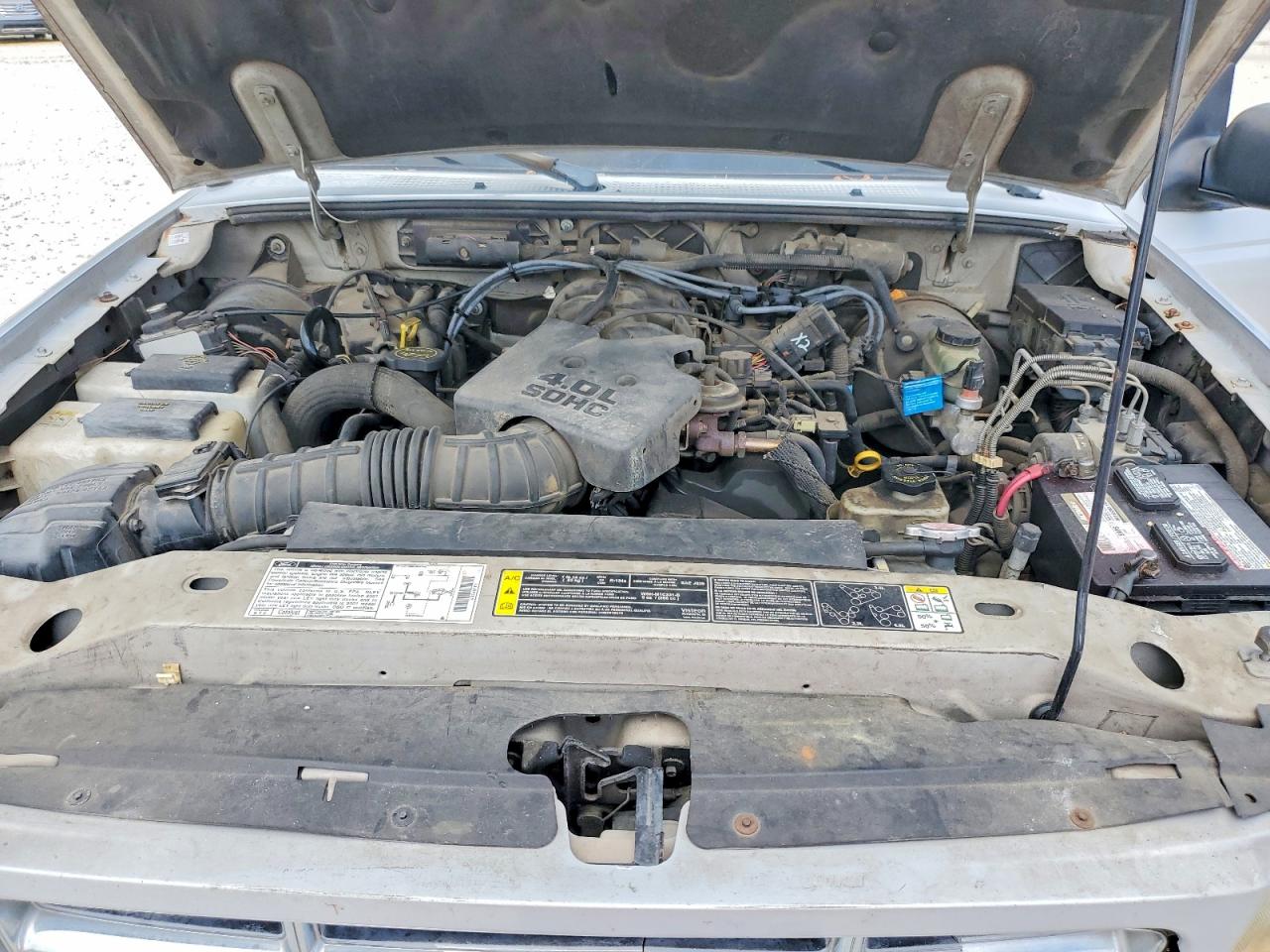 2001 Ford Ranger Super Cab Серебряный vin: 1FTYR14E71TA53959