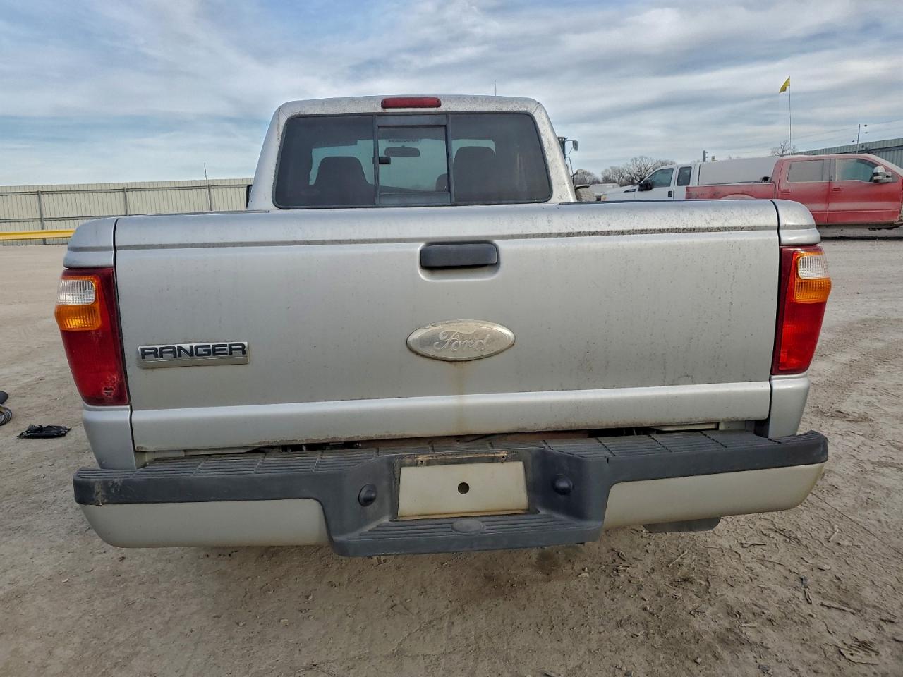 2006 Ford Ranger Super Cab Silver vin: 1FTYR14E86PA86291