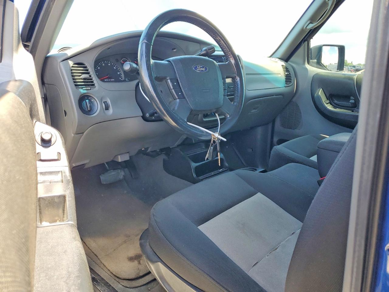 2009 Ford Ranger Super Cab Blue vin: 1FTYR14E89PA56728